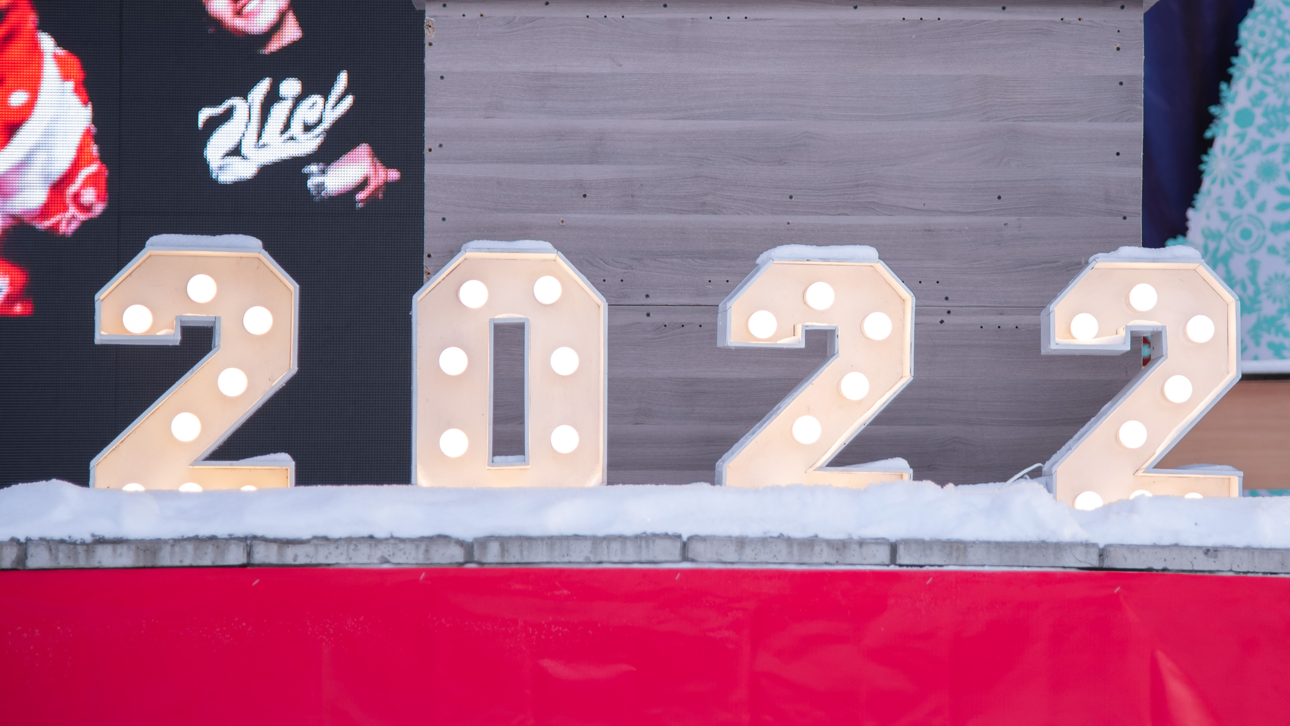 Школьная фотосессия в Парке 1 мая г.Нижнего Новгорода. Лапшина Юлия — школьный фотограф в Нижнем Новгороде. Выпускные альбомы