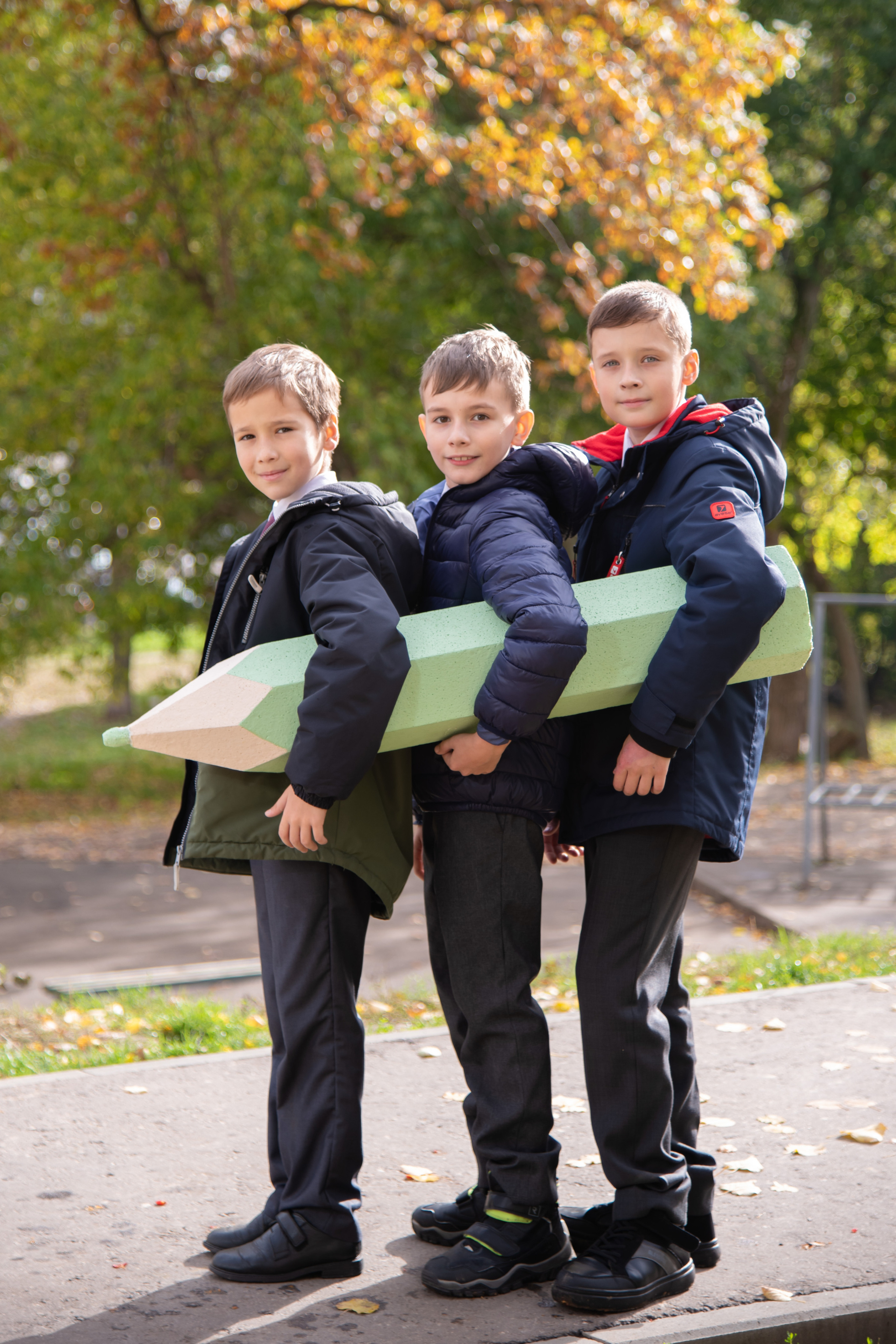 Фотосессия в сквере. Лапшина Юлия — школьный фотограф в Нижнем Новгороде. Выпускные альбомы