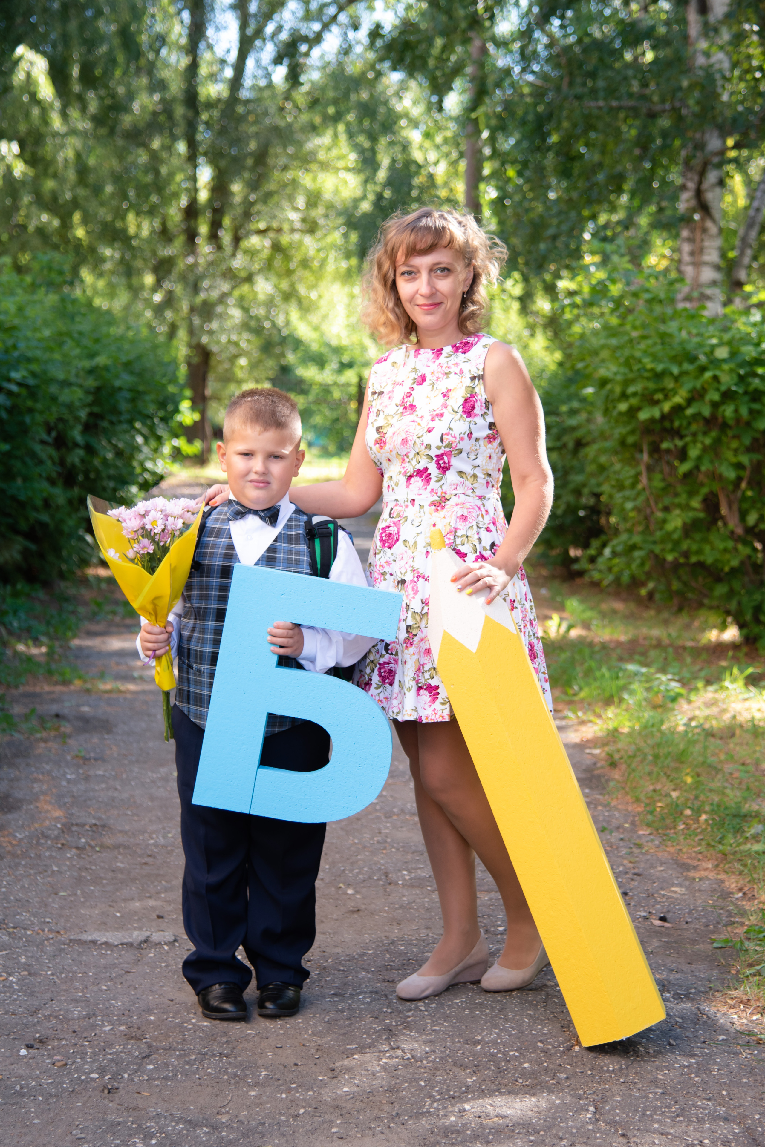 Солнечное 1 сентября 2022 года. Лапшина Юлия — школьный фотограф в Нижнем Новгороде. Выпускные альбомы