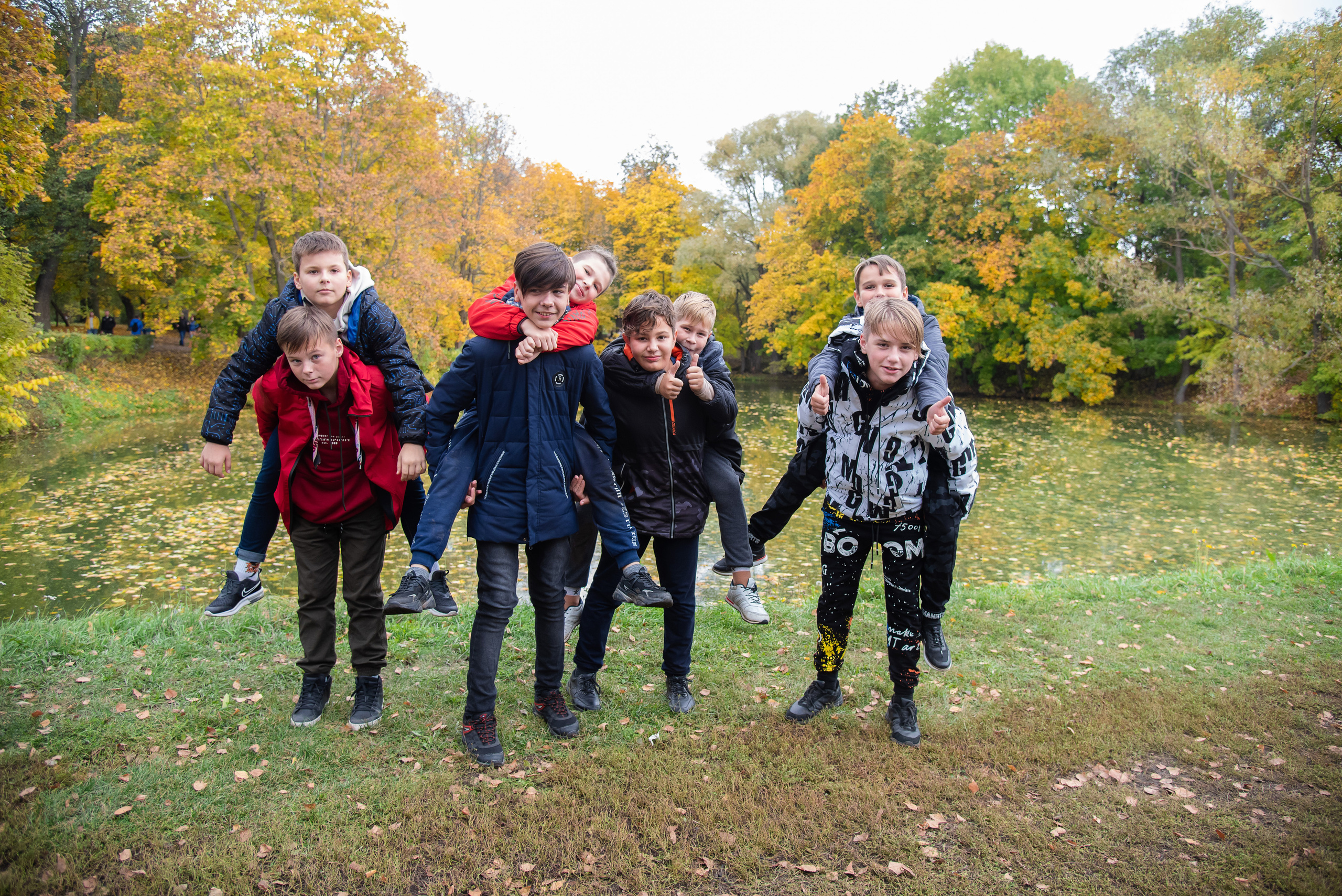 Фотографии со школьной экскурсии в село Большое Болдино. Лапшина Юлия — школьный фотограф в Нижнем Новгороде. Выпускные альбомы