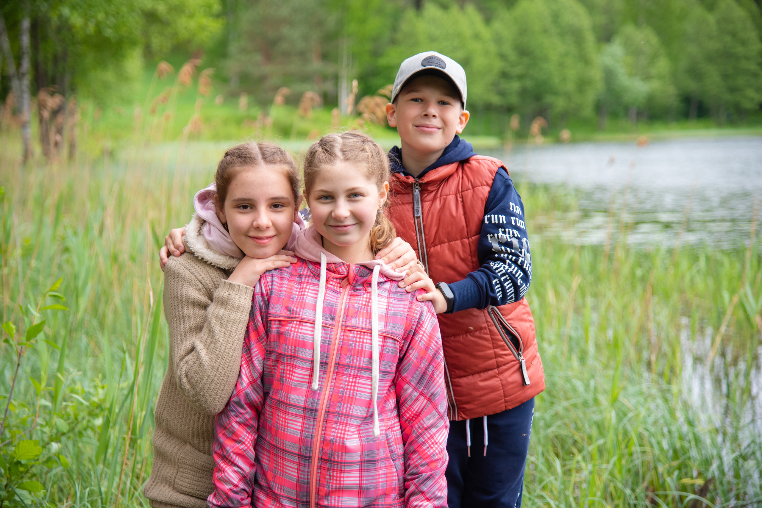 Фотосессия из конного клуба "Серая лошадь" для 6 класса 94 школы. Лапшина Юлия — школьный фотограф в Нижнем Новгороде. Выпускные альбомы