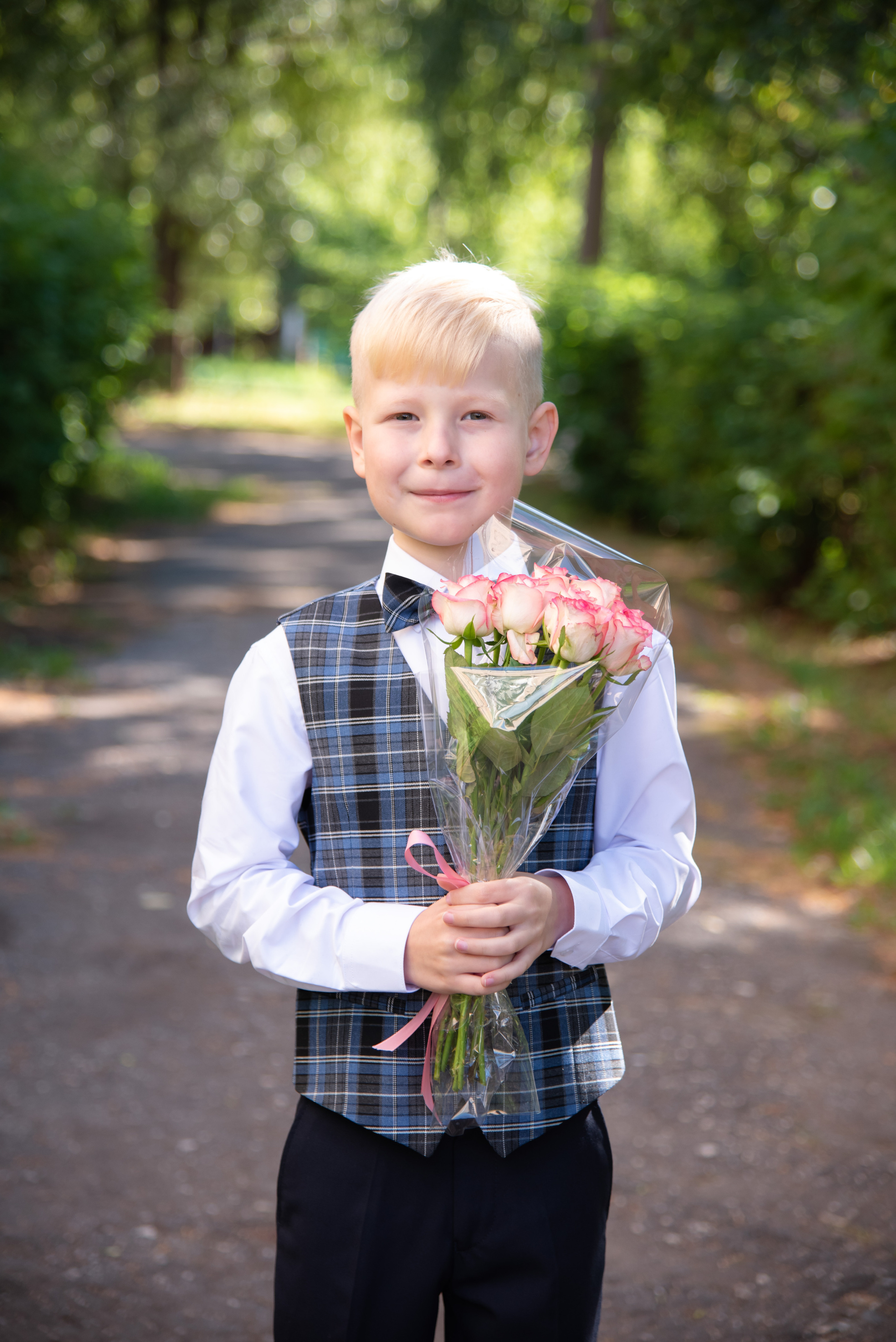 Солнечное 1 сентября 2022 года. Лапшина Юлия — школьный фотограф в Нижнем Новгороде. Выпускные альбомы