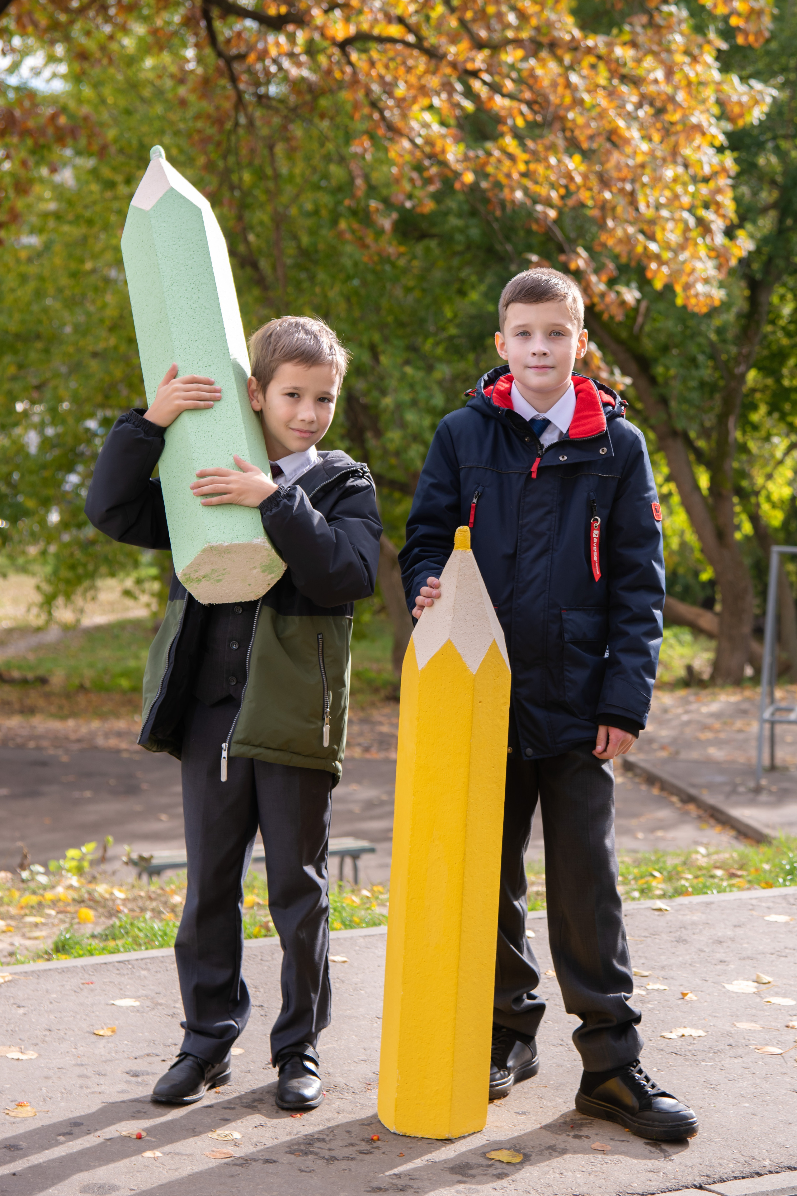 Фотосессия в сквере. Лапшина Юлия — школьный фотограф в Нижнем Новгороде. Выпускные альбомы