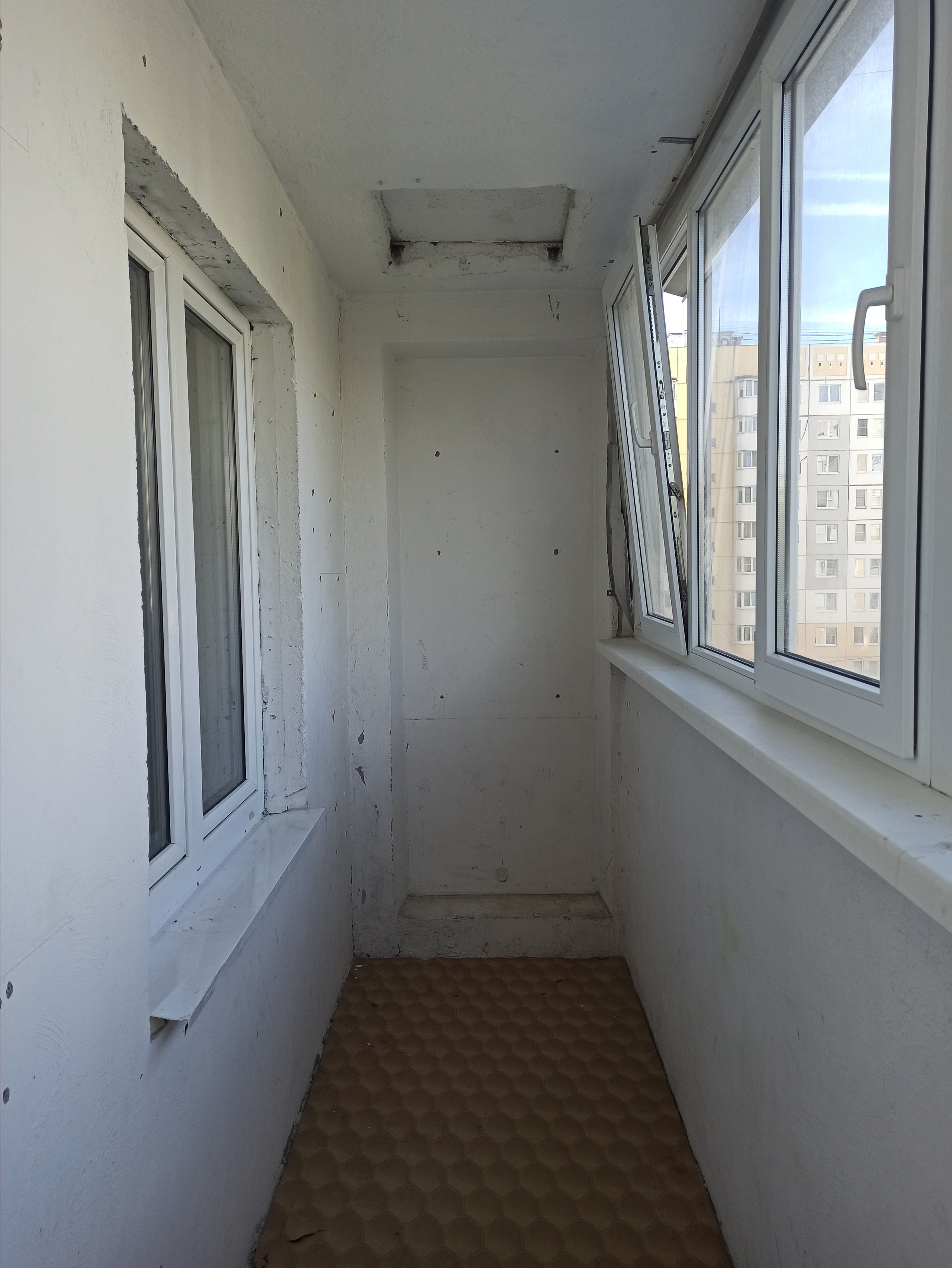 Балкон. Лапшина Юлия — школьный фотограф в Нижнем Новгороде. Выпускные альбомы