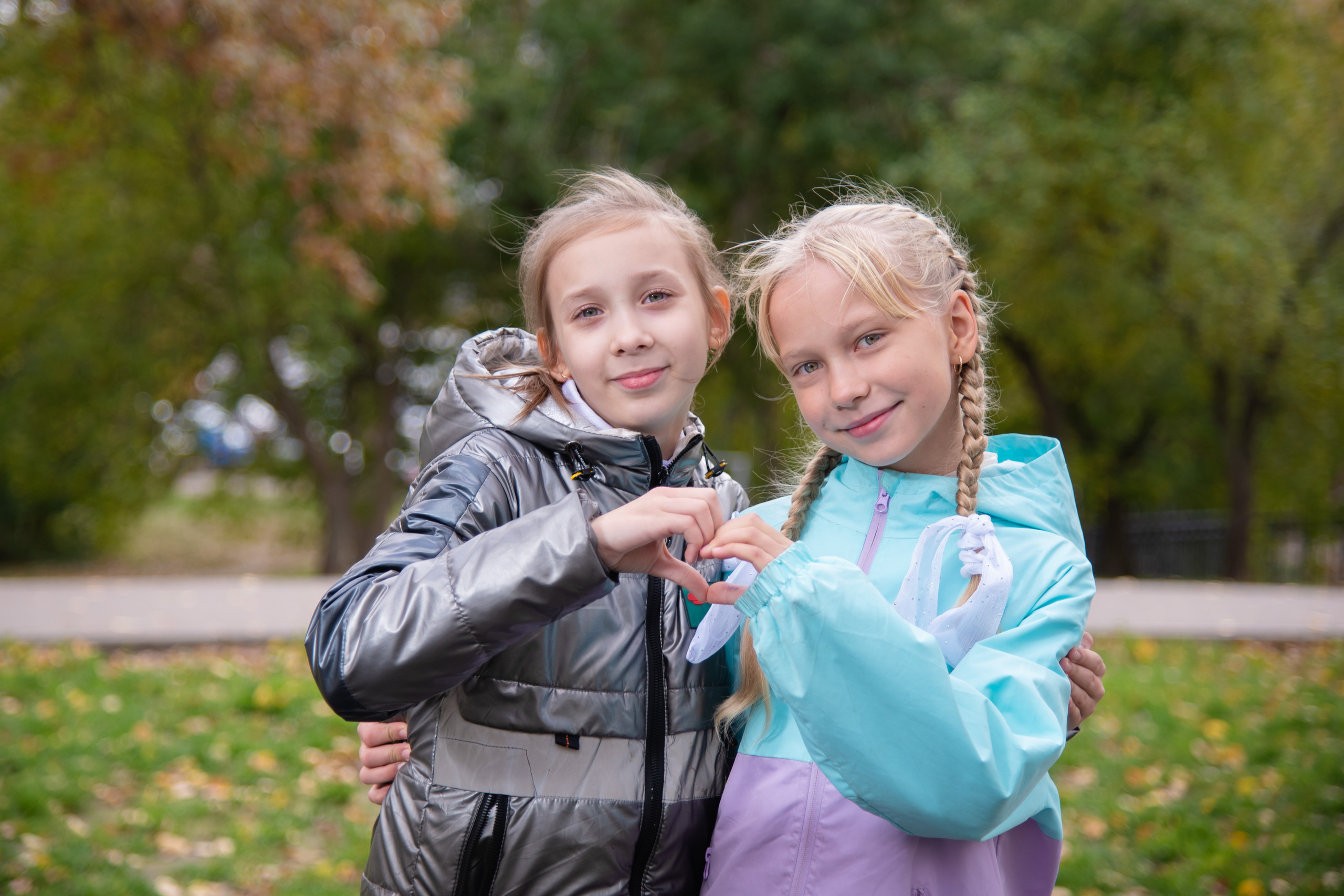 Фотосессия в сквере. Лапшина Юлия — школьный фотограф в Нижнем Новгороде. Выпускные альбомы