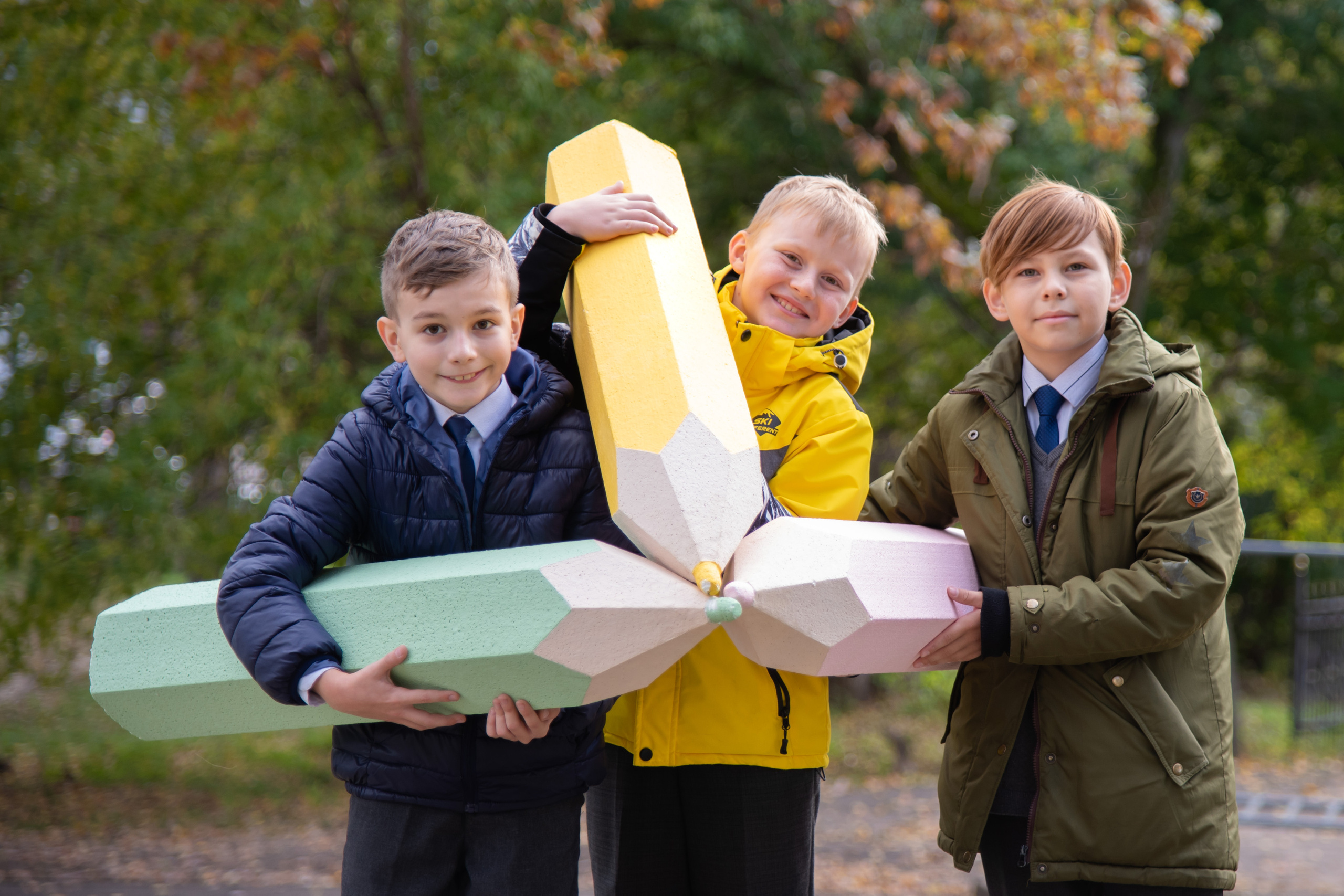 Фотосессия в сквере. Лапшина Юлия — школьный фотограф в Нижнем Новгороде. Выпускные альбомы
