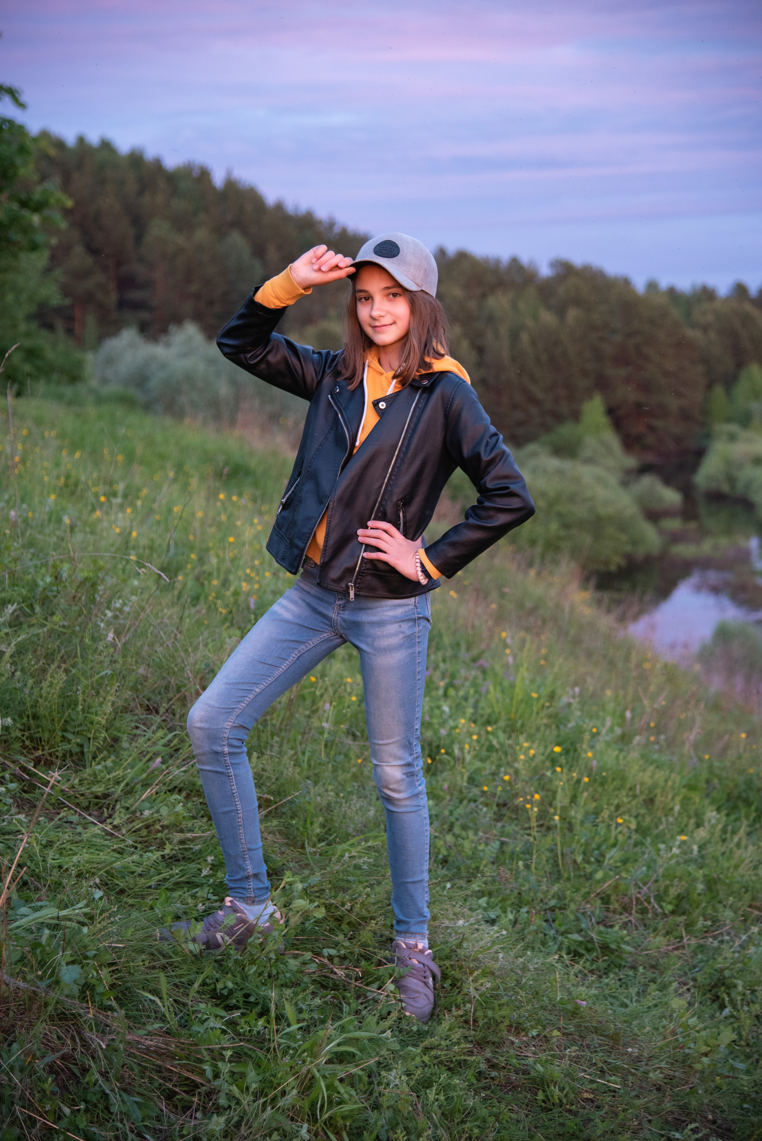 Фотосессия из конного клуба "Серая лошадь" для 6 класса 94 школы. Лапшина Юлия — школьный фотограф в Нижнем Новгороде. Выпускные альбомы