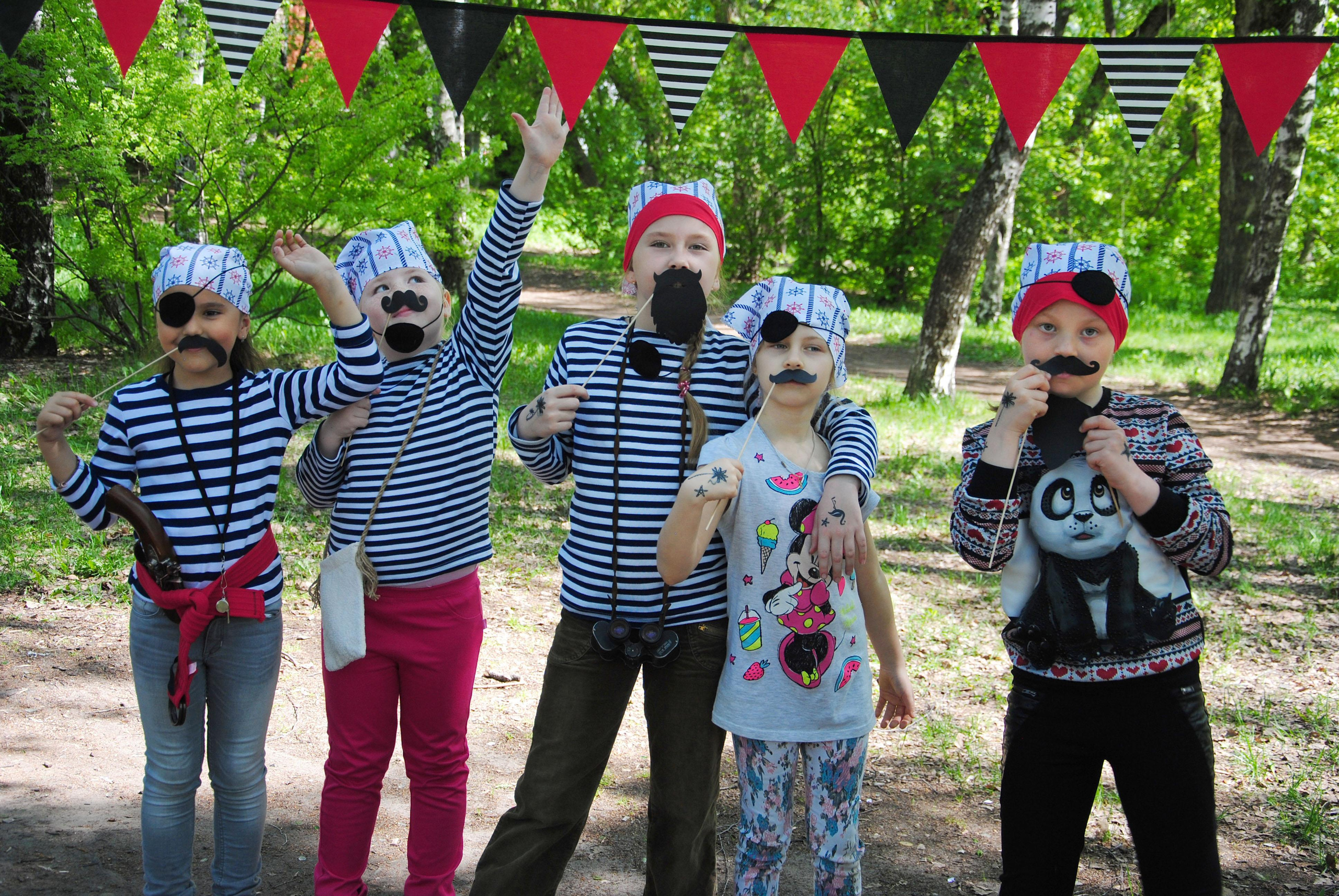 Фотосессия крутого дня рождения в стиле "Школы пиратов" в Н. Новгороде. Лапшина Юлия — школьный фотограф в Нижнем Новгороде. Выпускные альбомы