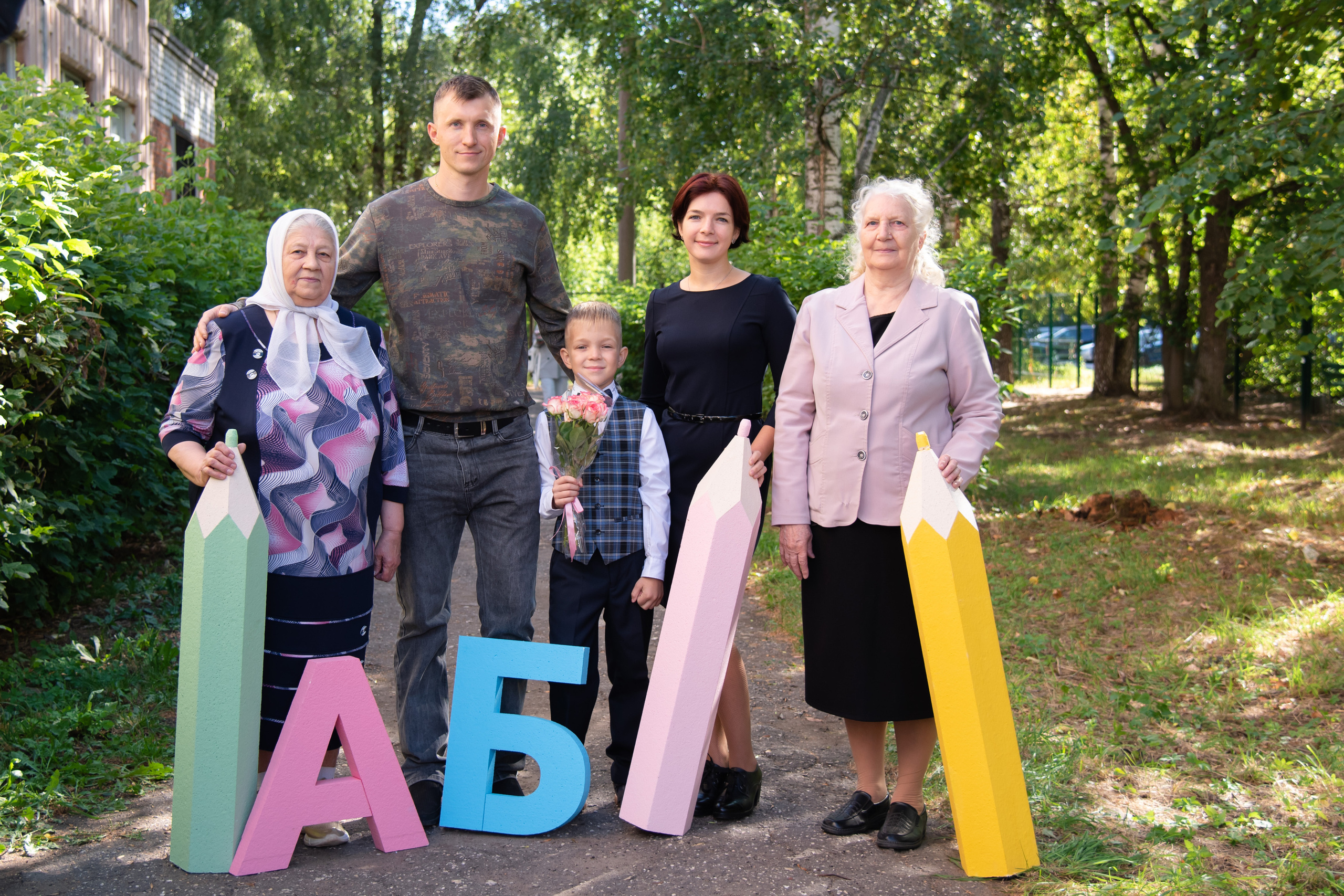 Солнечное 1 сентября 2022 года. Лапшина Юлия — школьный фотограф в Нижнем Новгороде. Выпускные альбомы