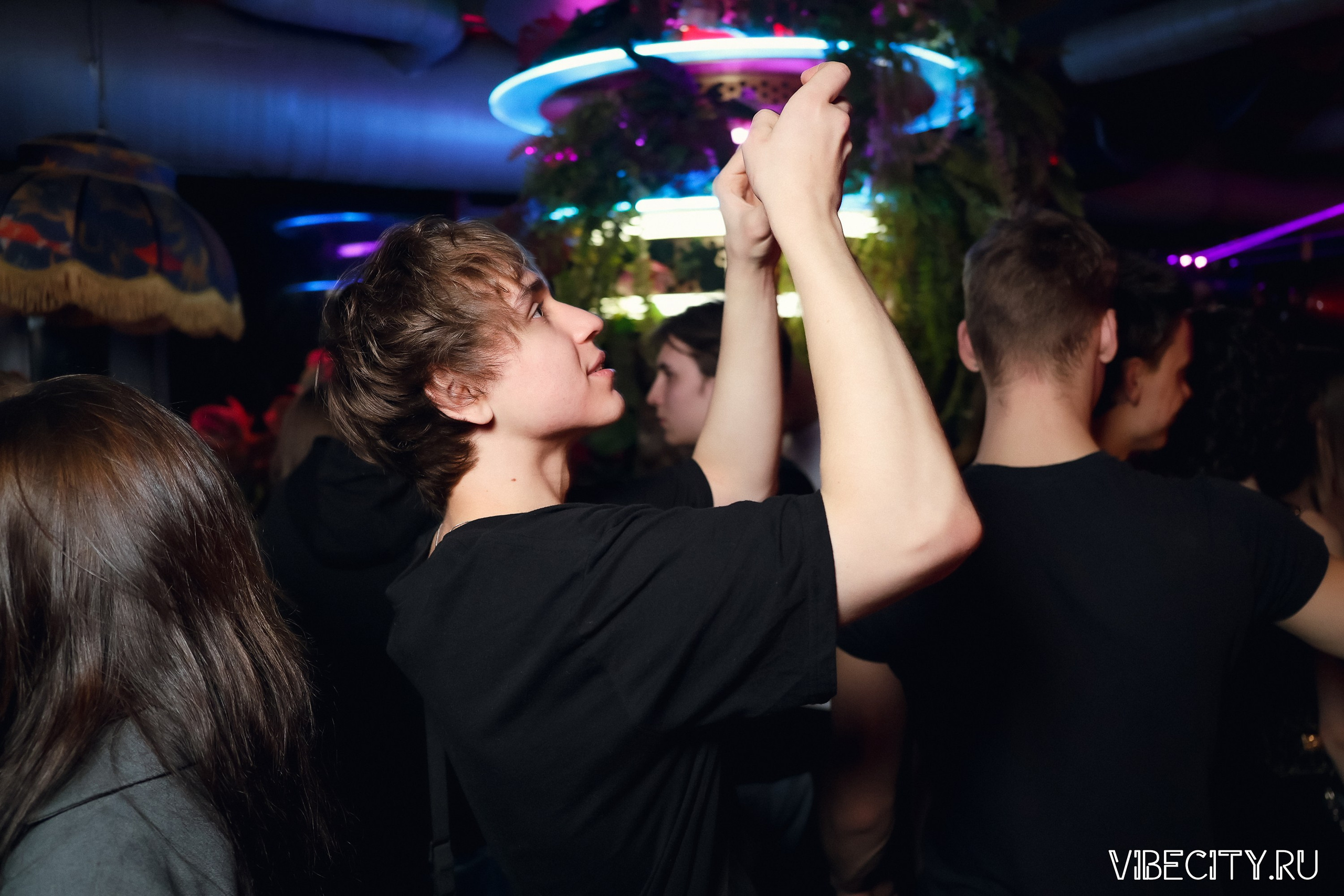 DOUBLE U. VIBECITY.RU Вайб Сити Ру Фоторепортажи Фотоотчеты Калининград