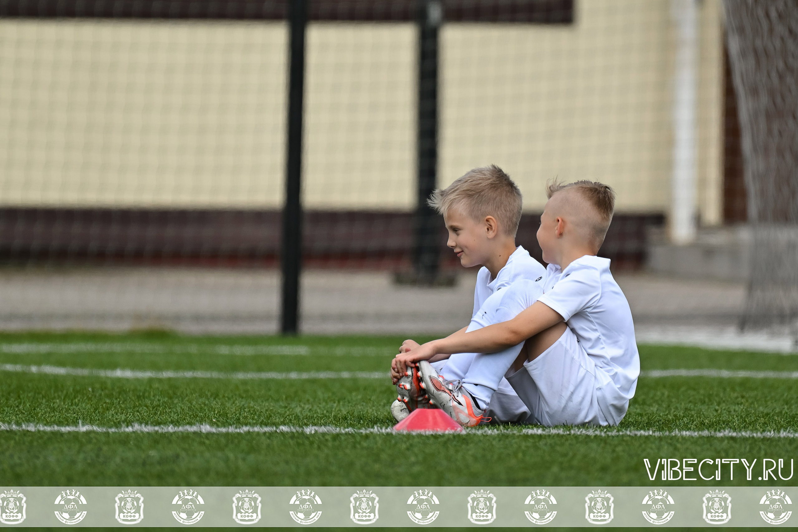 Большие Звезды светят Малым. VIBECITY.RU Вайб Сити Ру Фоторепортажи Фотоотчеты Калининград