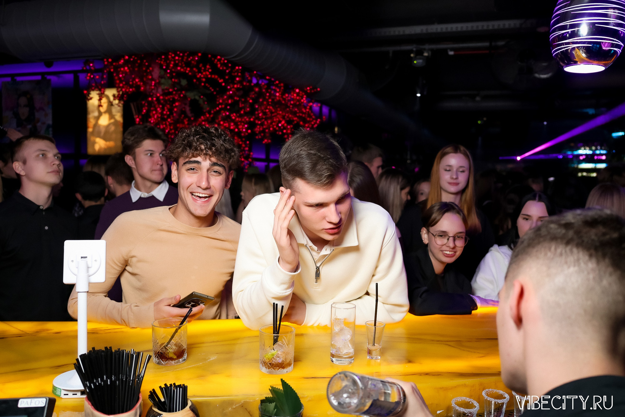 DOUBLE U. VIBECITY.RU Вайб Сити Ру Фоторепортажи Фотоотчеты Калининград