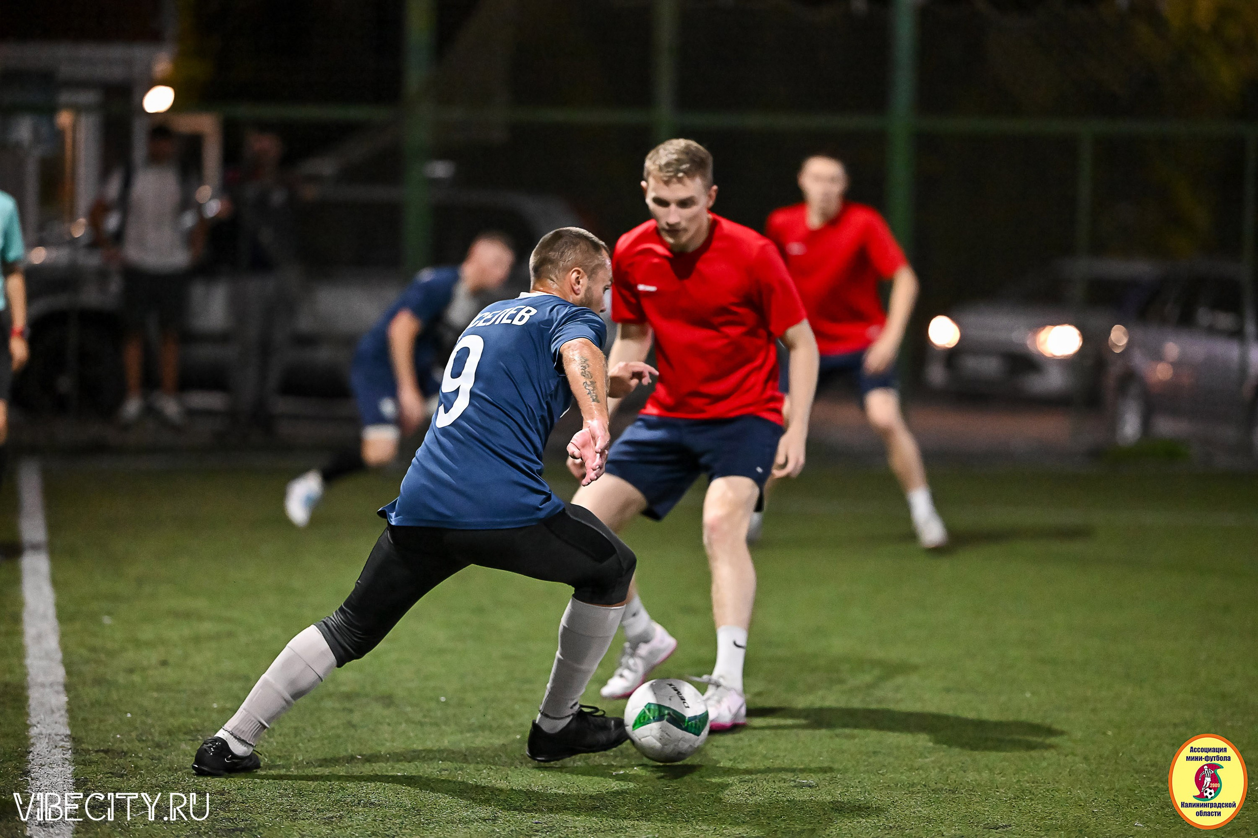 ФИНАЛЬНЫЕ ИГРЫ КУБКА МИНИ-ФУТБОЛЬНОЙ ЛИГИ И КУБКА КОРПОРАТИВНОЙ МФЛ 2025. VIBECITY.RU Вайб Сити Ру Фоторепортажи Фотоотчеты Калининград