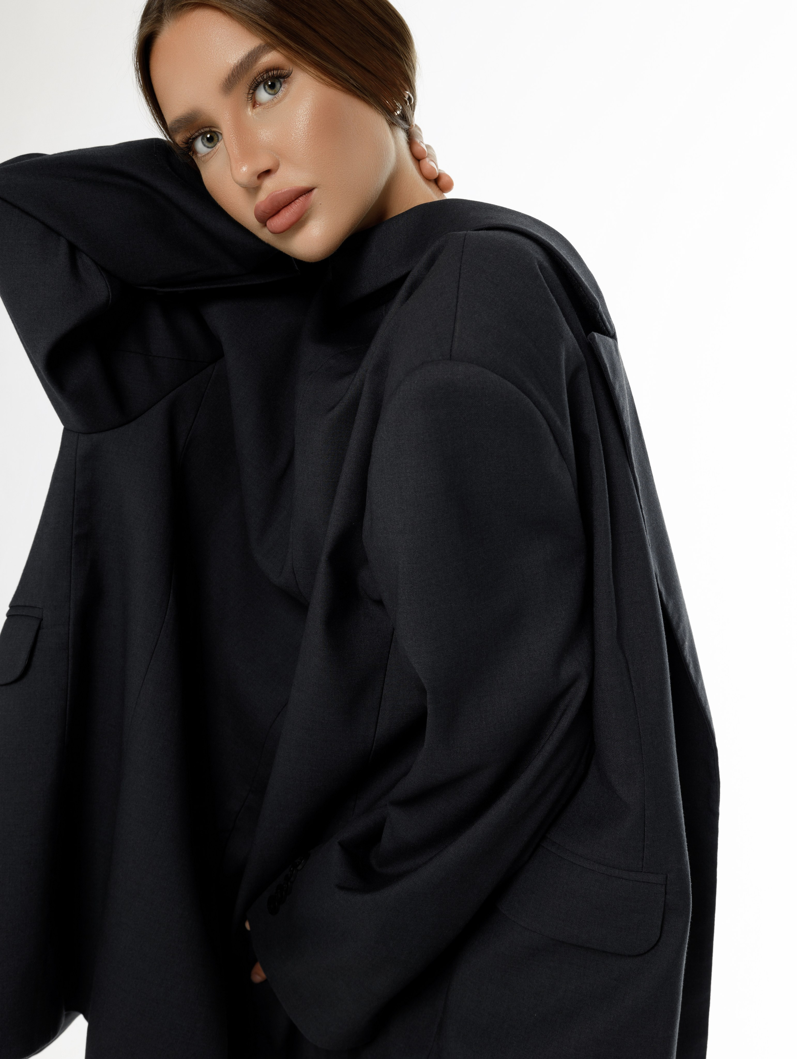 KSENIYA. Фотограф для маркетплейсов в Москве Озерова Кристина