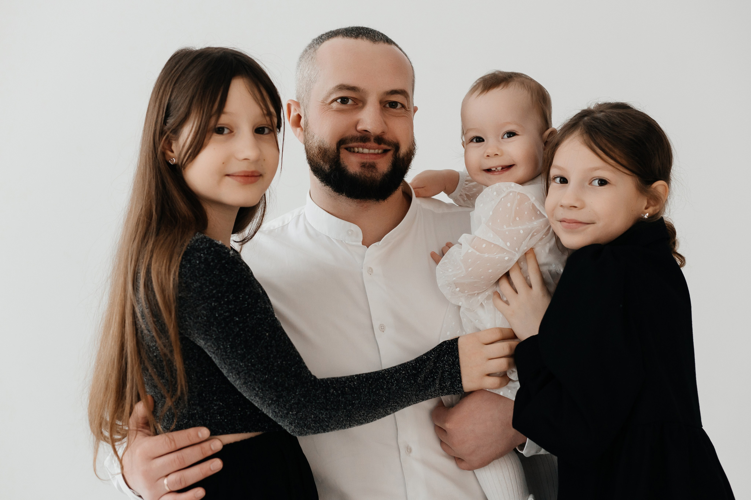 Иван, Валерия, Неонила, Василиса и Есения. Свадебный фотограф Чайковский