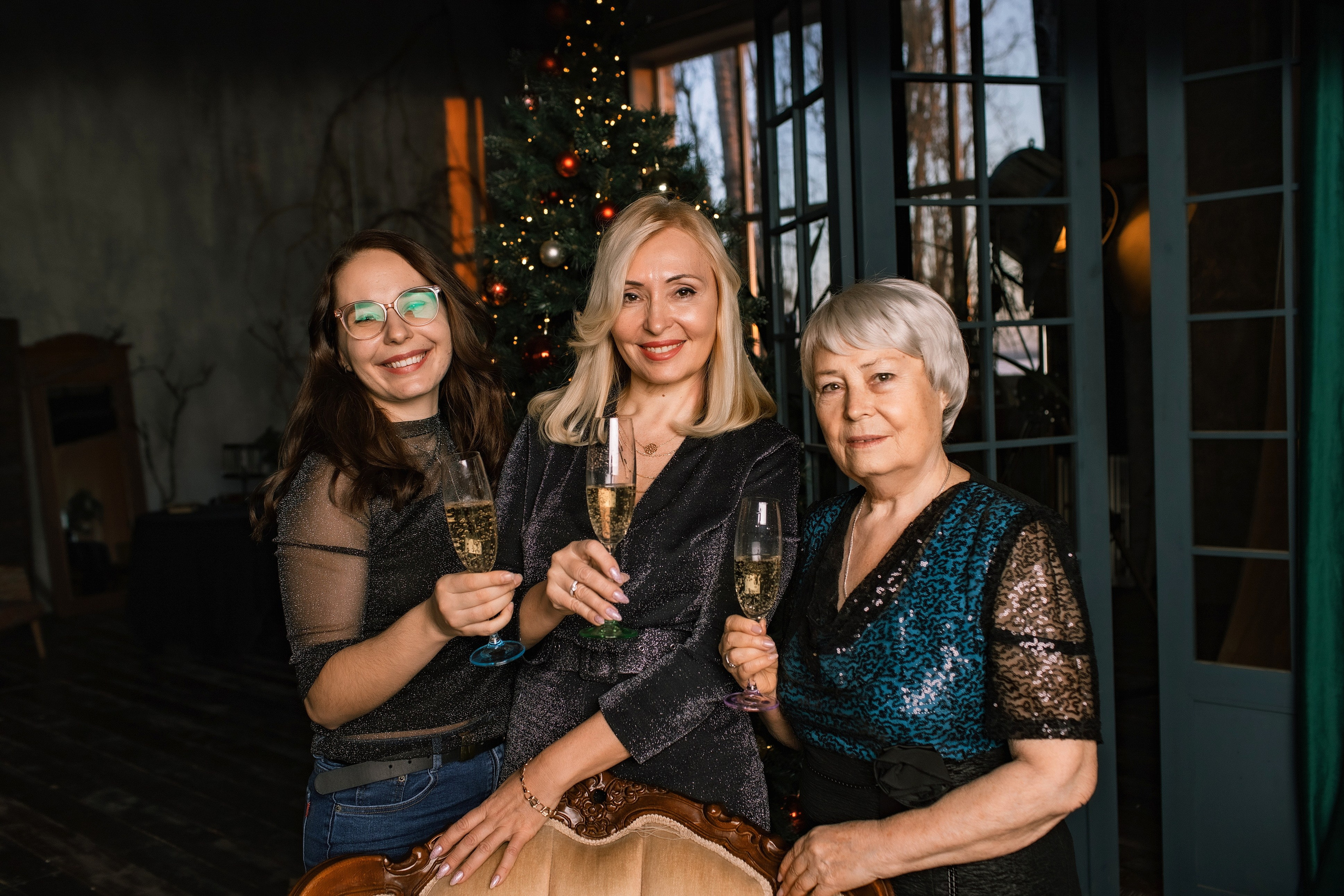 Студия Культура. Семейная новогодняя съемка. Фотограф Софья Васильковская