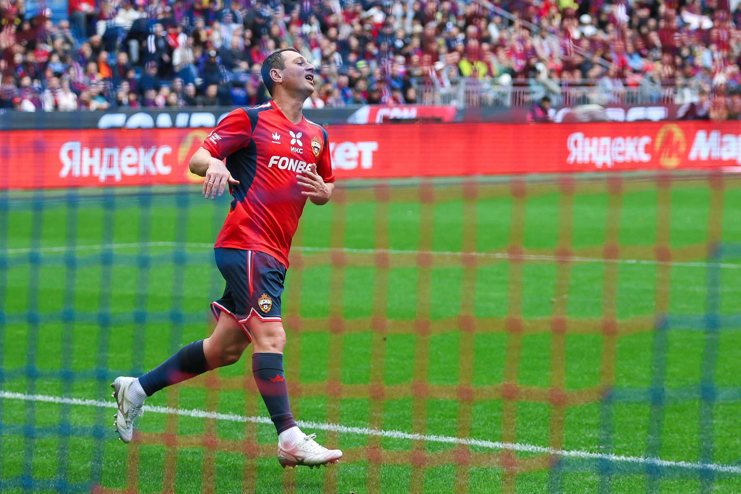 Гала-матч 20 лет Кубку УЕФА. Фотограф Иван Косарев