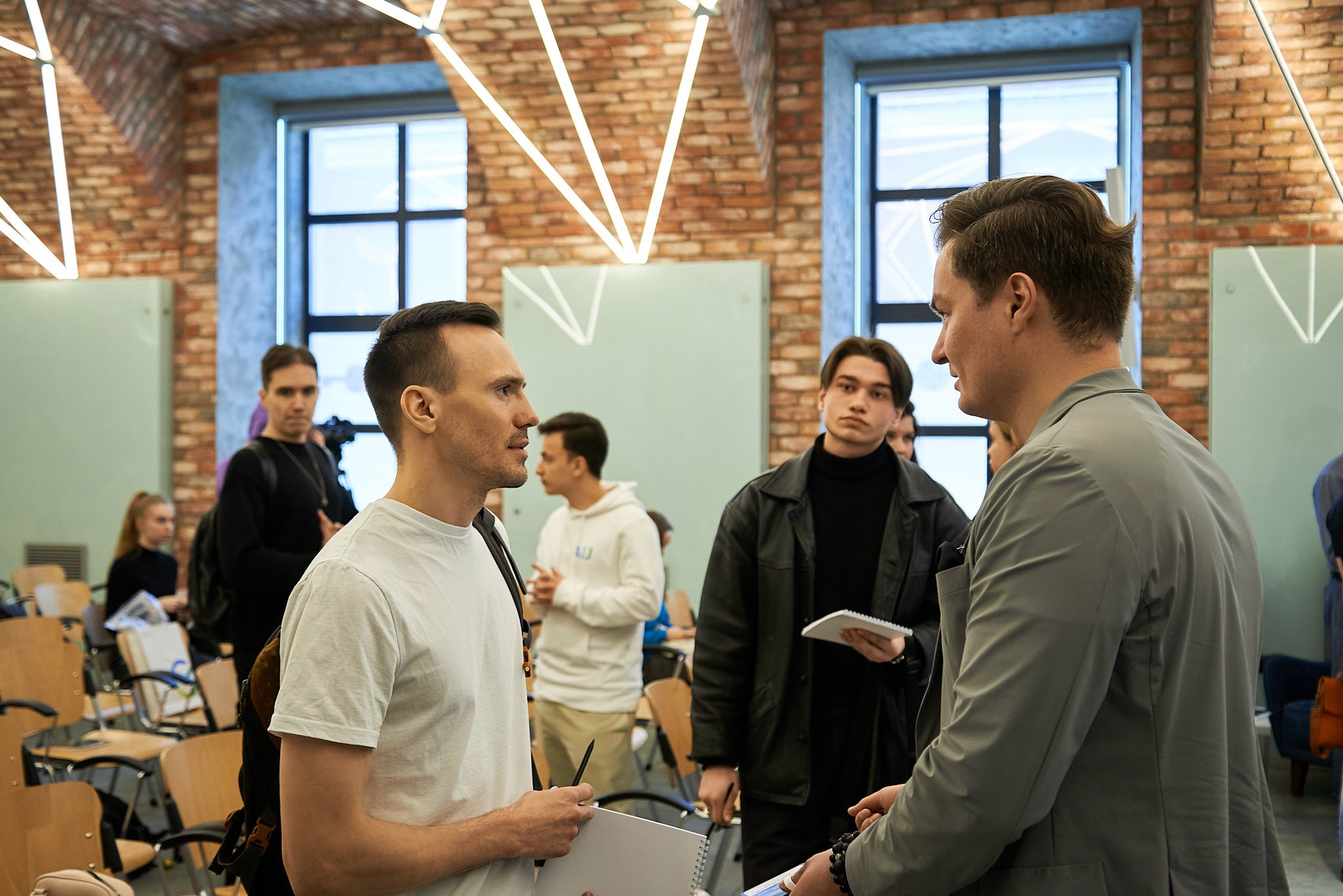 AIJ серия лекций по ИИ. Иван Ступа, репортажный фотограф в Санкт-Петербурге и Ленинградской области