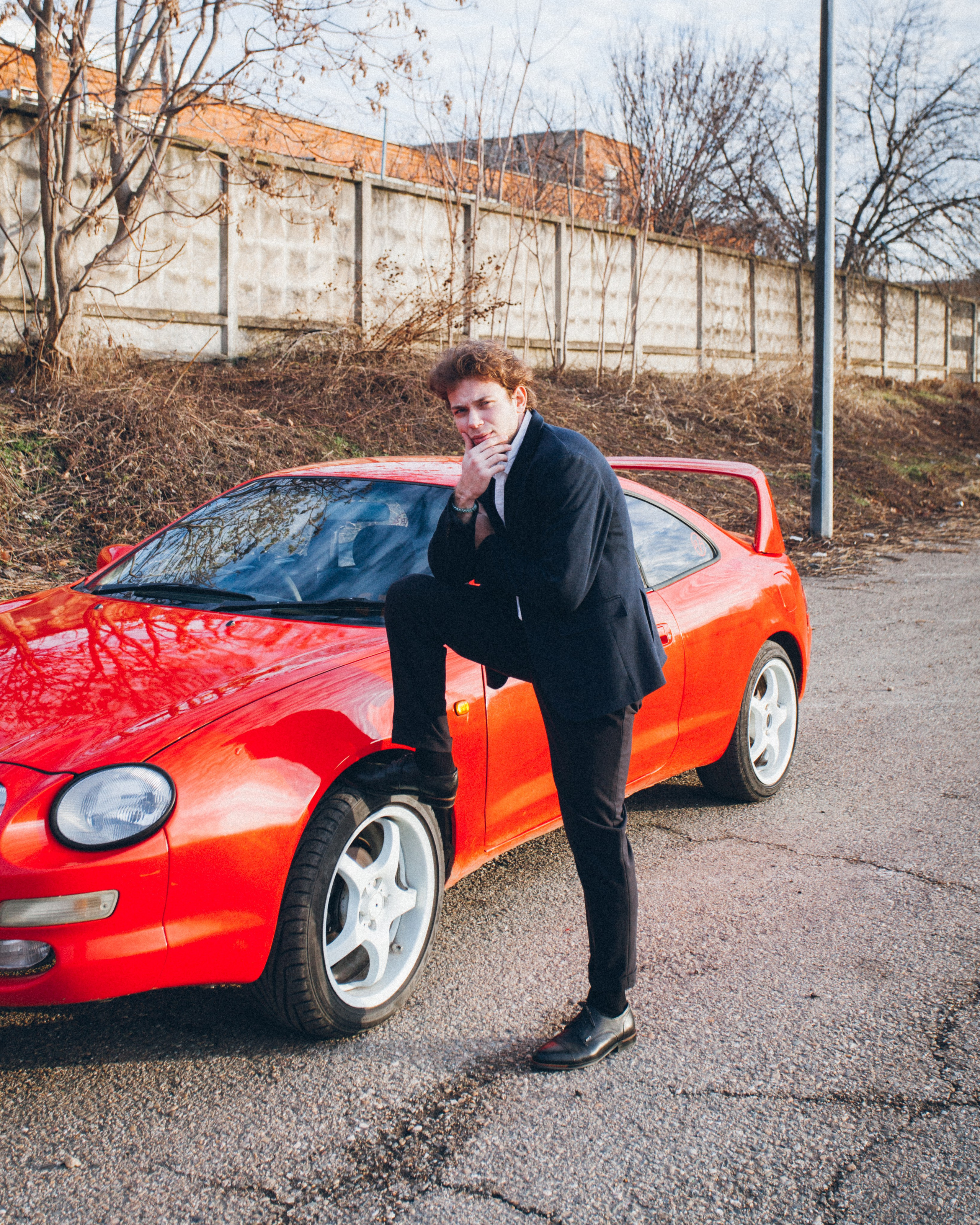 Имиджевая съемка с машиной. Фотограф Денис Денисов