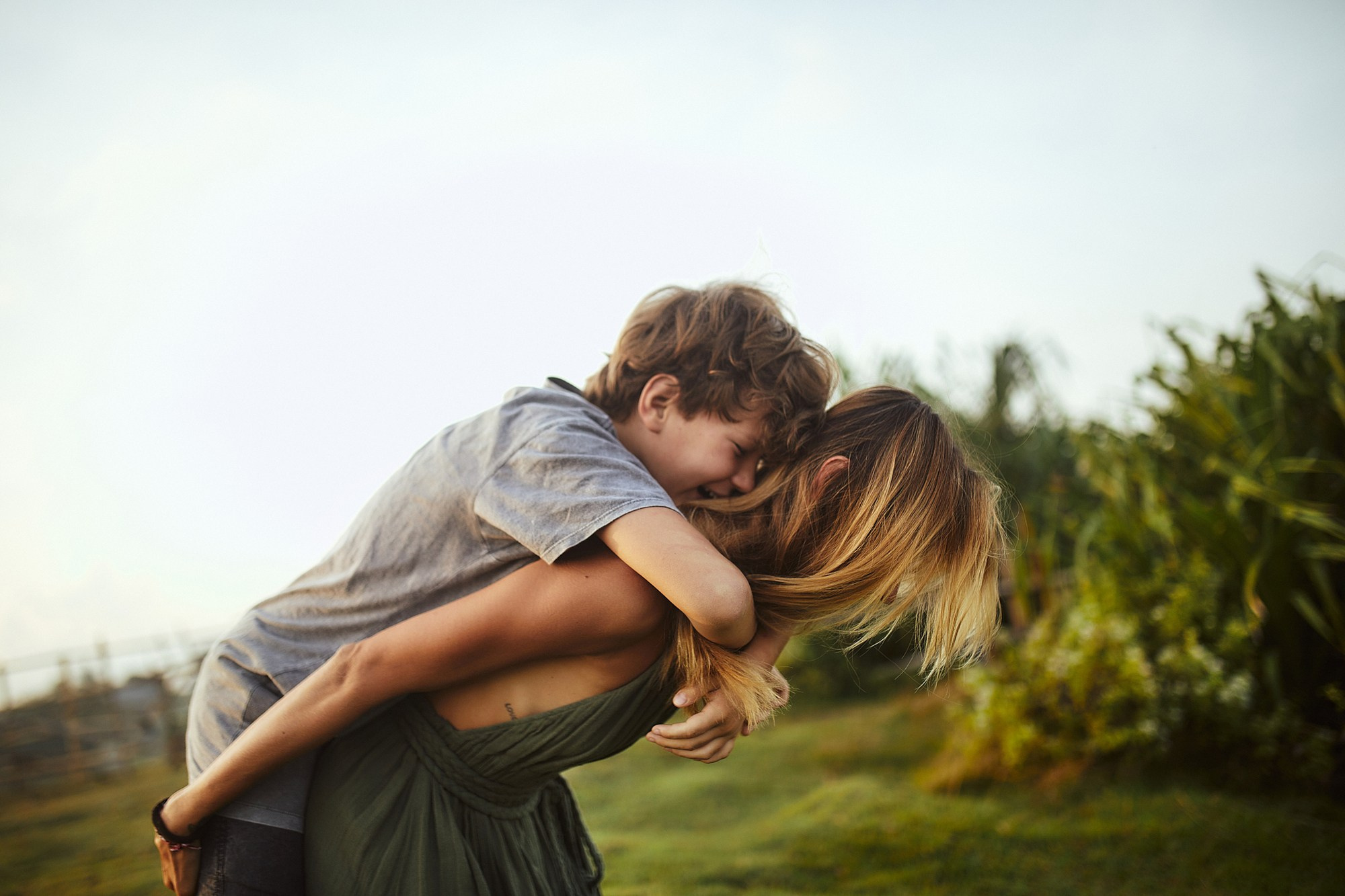 Семейные фотосессии в студии и на природе – Памятные моменты с фотографом