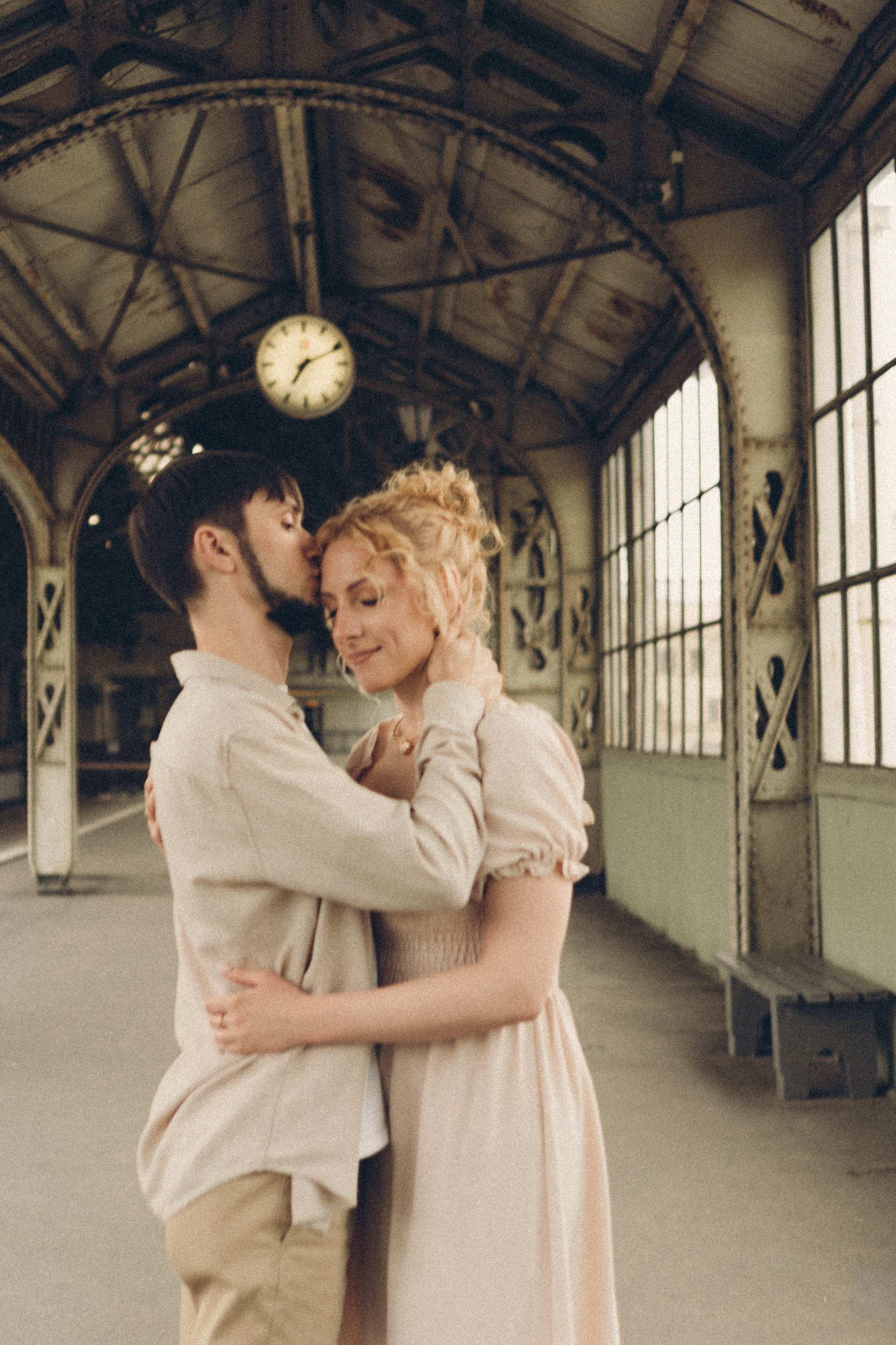 ПРОГУЛКА НА ВИТЕБСКОМ ВОКЗАЛЕ. Профессиональный фотограф, Санкт-Петербург — Виктория Богомолова