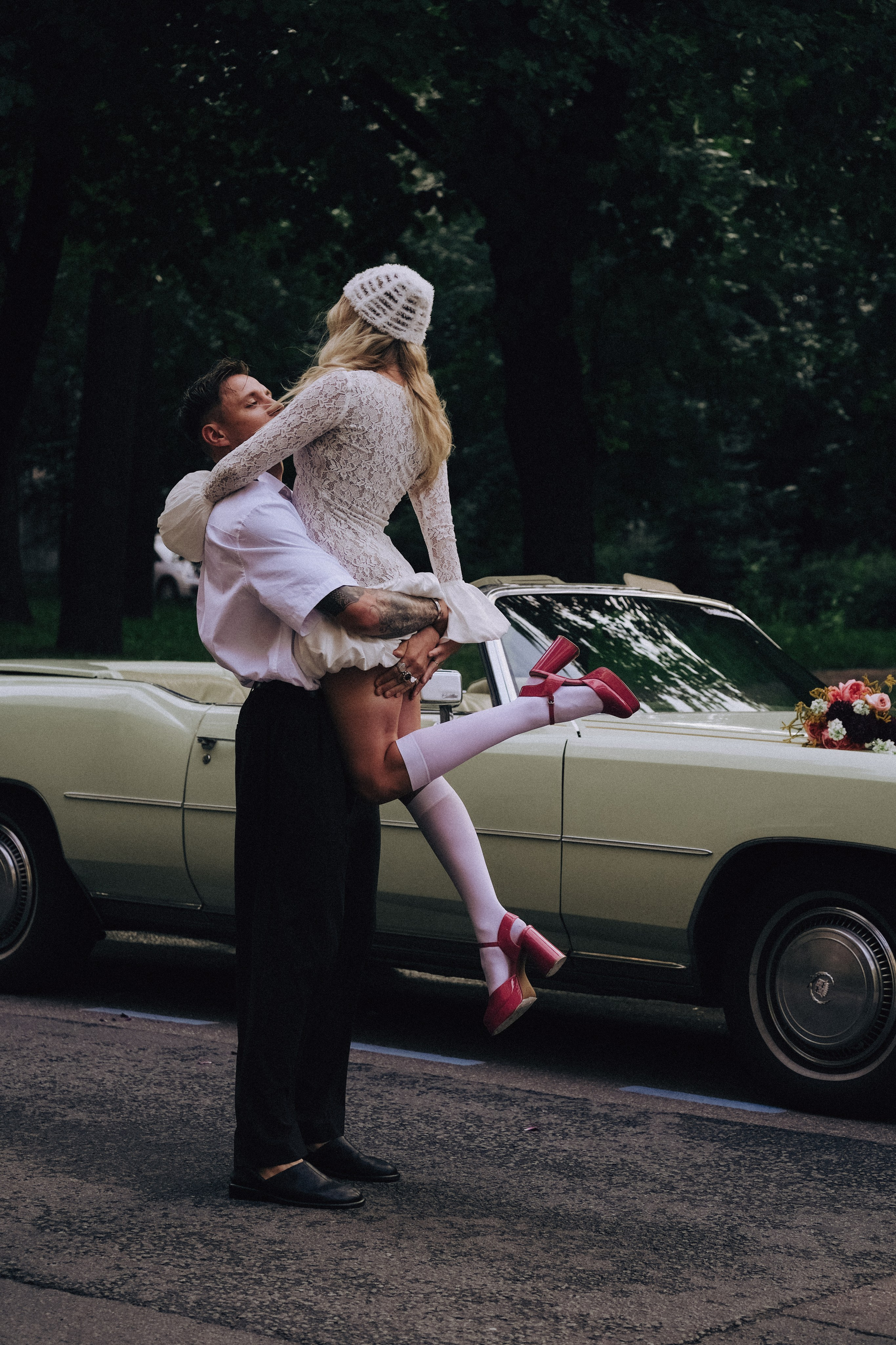 СВАДЕБНАЯ СЬЕМКА С КАБРИОЛЕТОМ В САНТК-ПЕТЕРБУРГЕ НА ПЕТРОГРАДКЕ В ОТЕЛЕ ПАНОРАМИКА. Профессиональный фотограф, Санкт-Петербург — Виктория Богомолова
