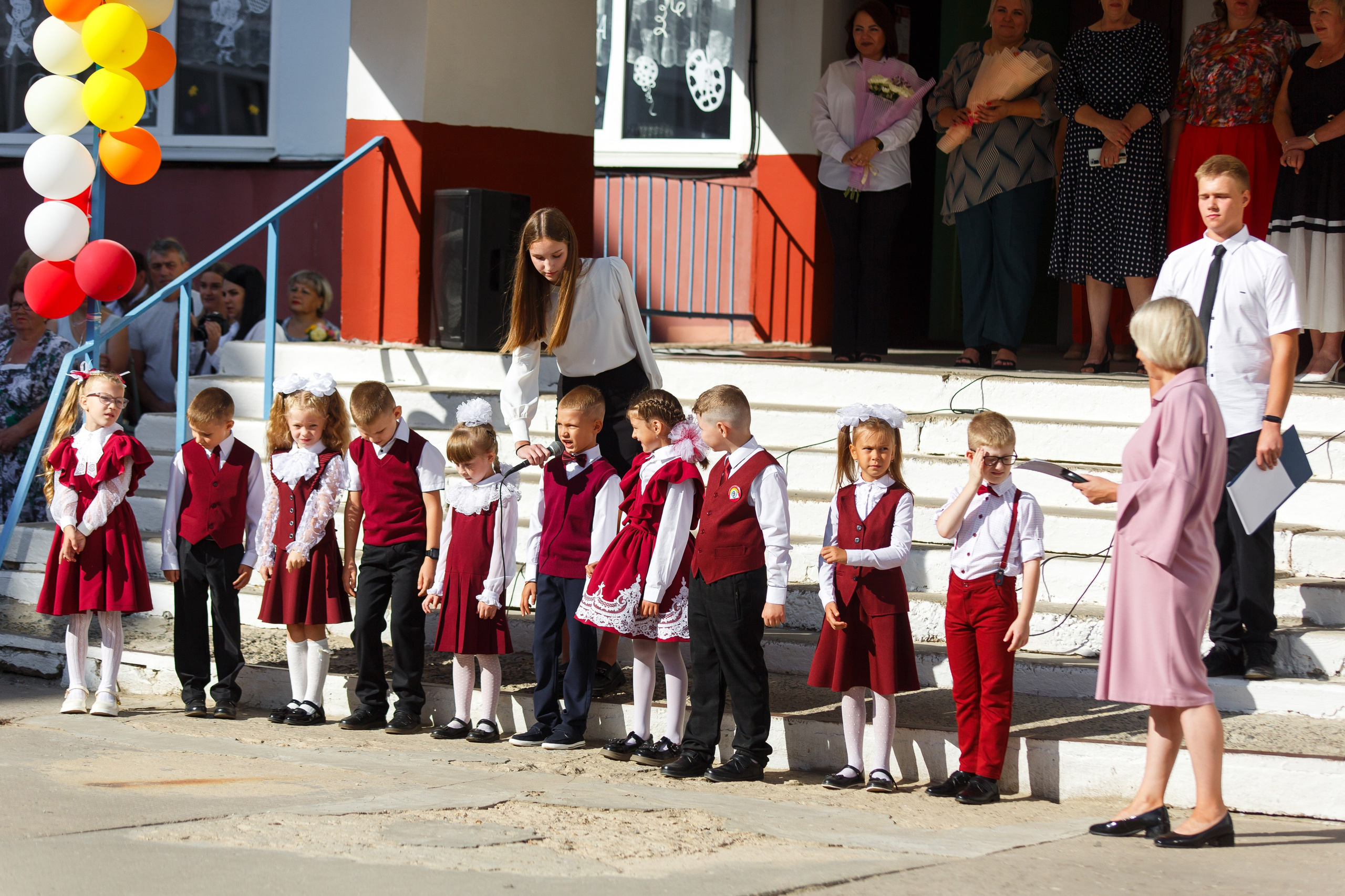 01 СЕНТЯБРЯ 2024 (МБОУ г. Мценска «Средняя школа № 9»). Профессиональный фотограф в Мценске и Орловской области