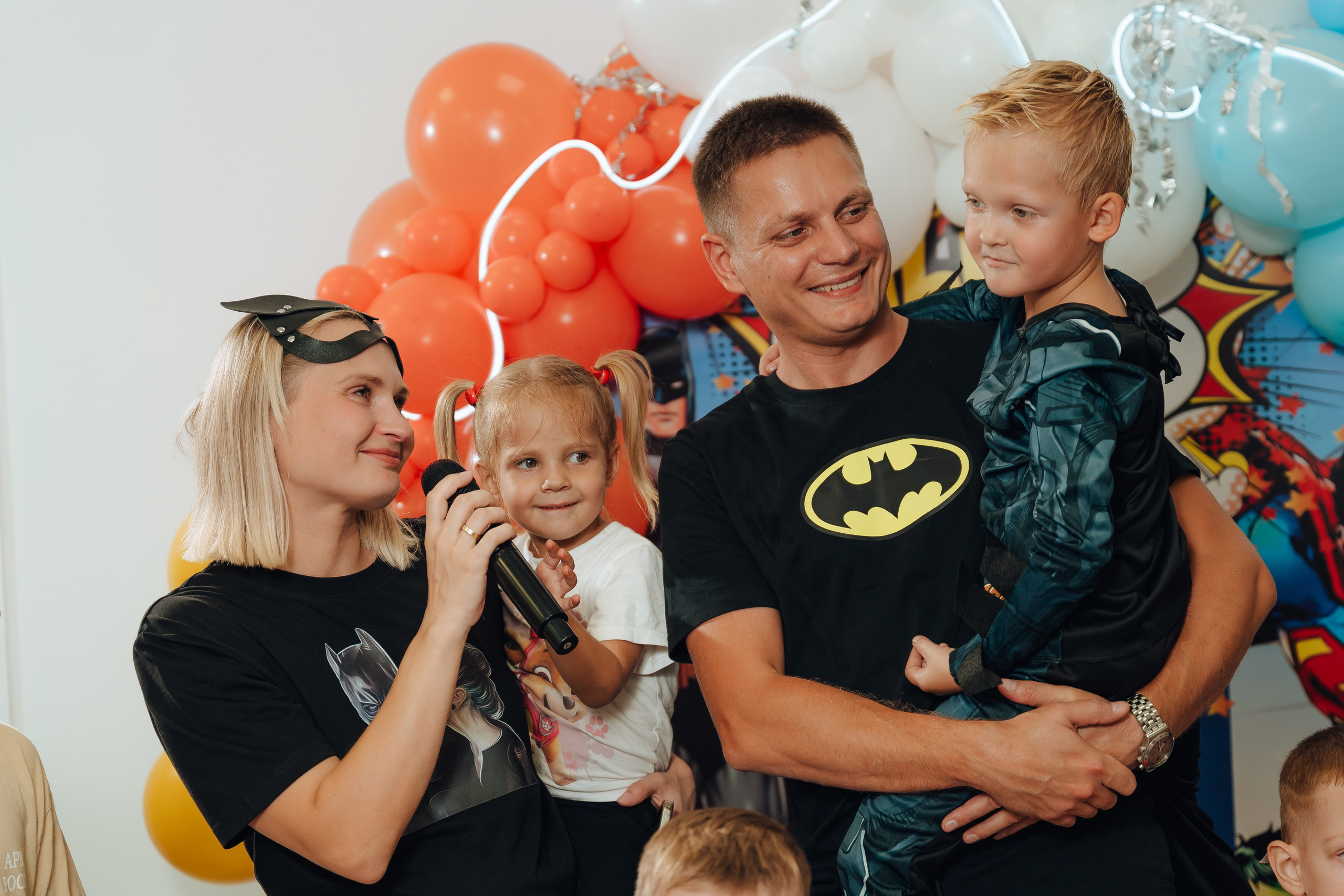 Праздник Льва в Мультифокс. Детский и семейный фотограф Катерина Мишина