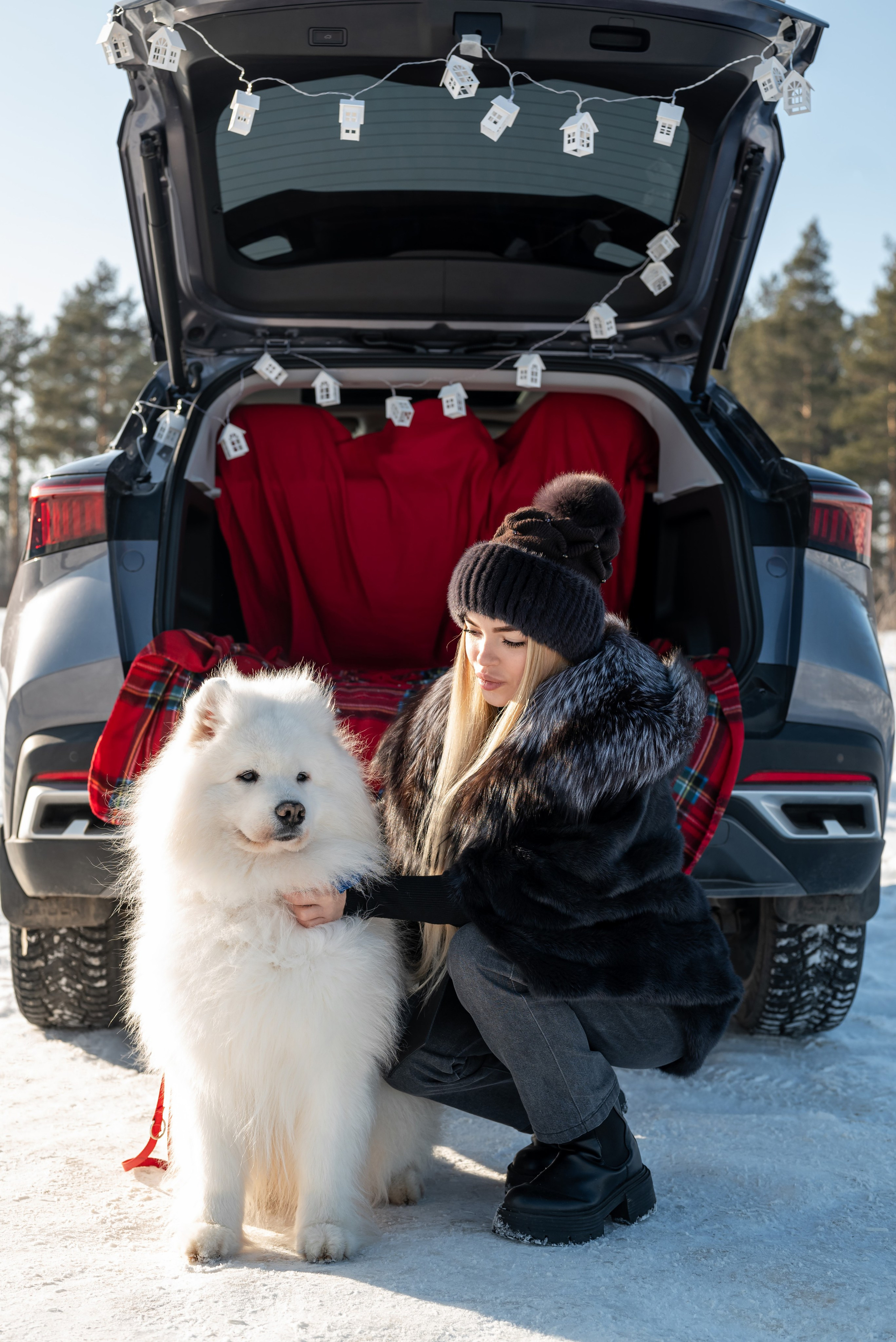 Фотопроект с Платоном и машиной на улице. Фотограф в городе Салават