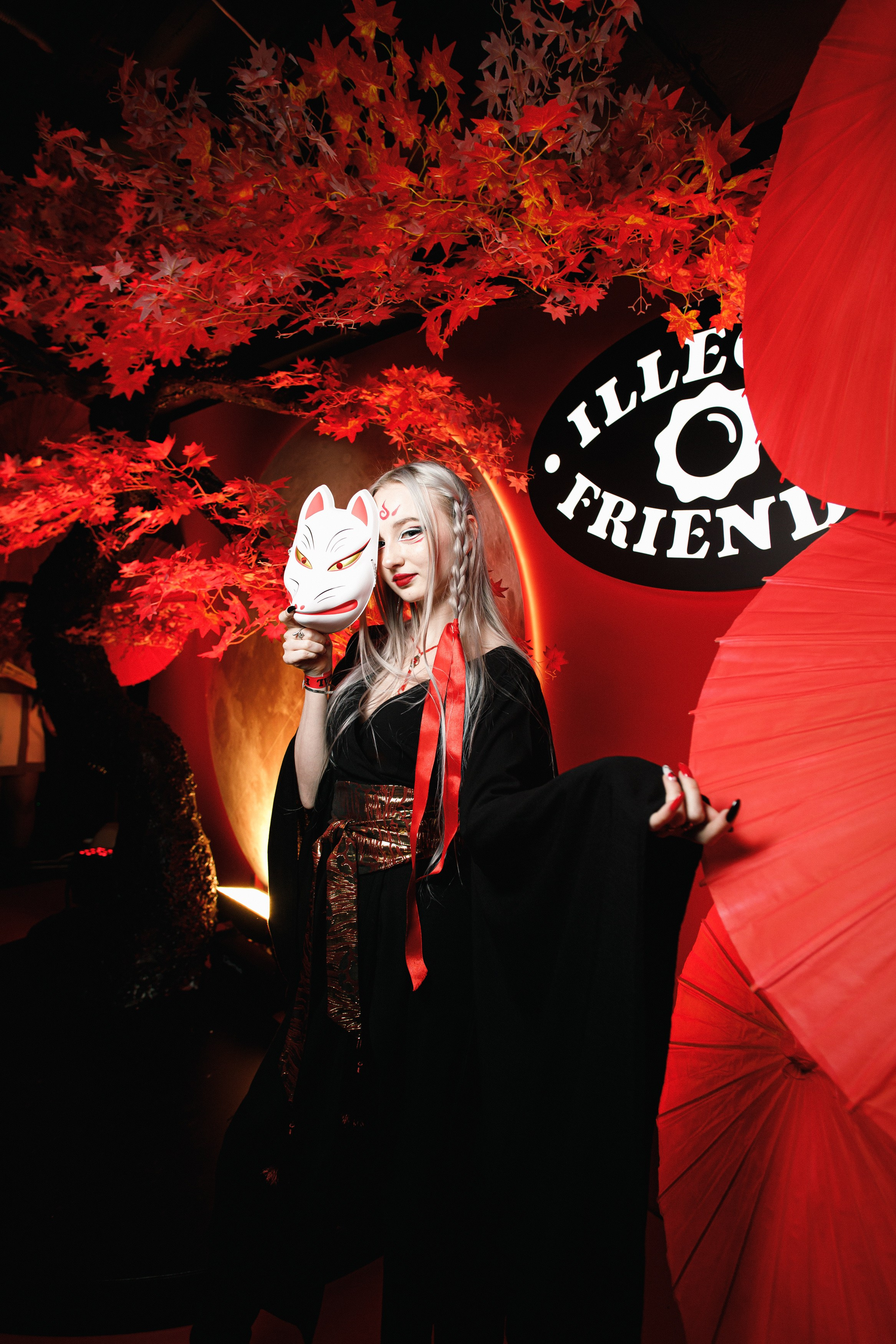 ILLEGAL FRIENDS | ASIA. СВОИ. ФОТООТЧЕТЫ-СОБЫТИЯ-МЕСТА