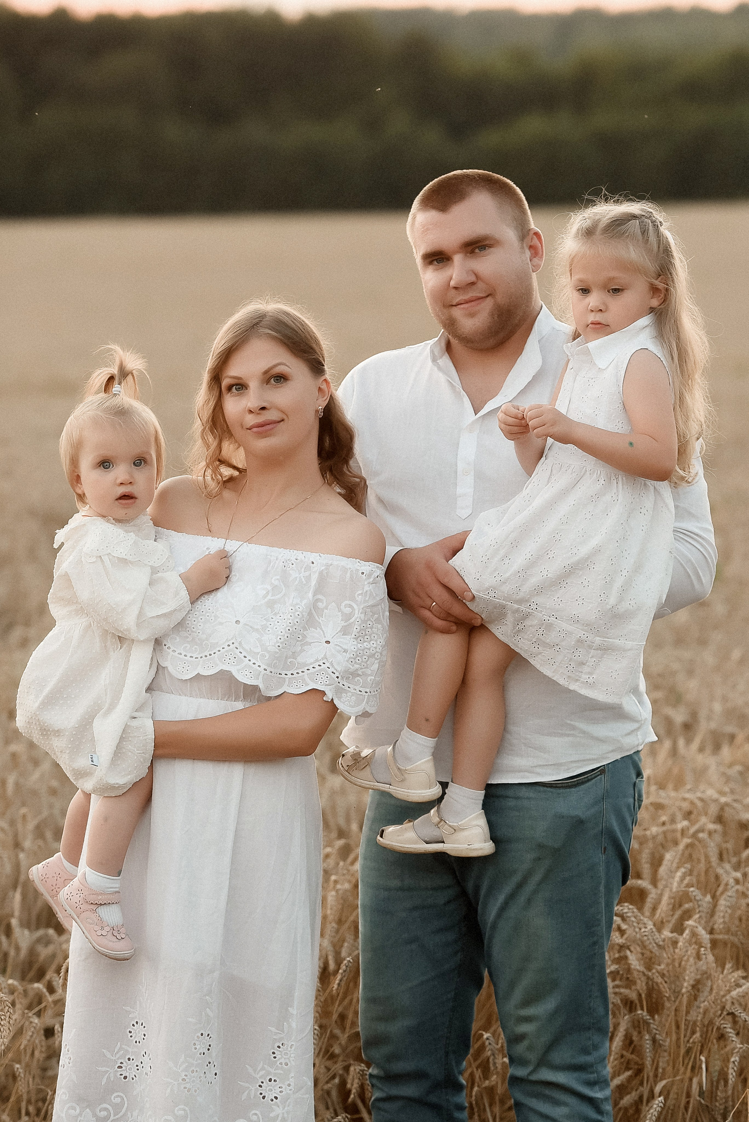 Иван Наталья и девчонки. Римма Гусакова. Выпускные фотокниги. Детские и семейные фотосессии