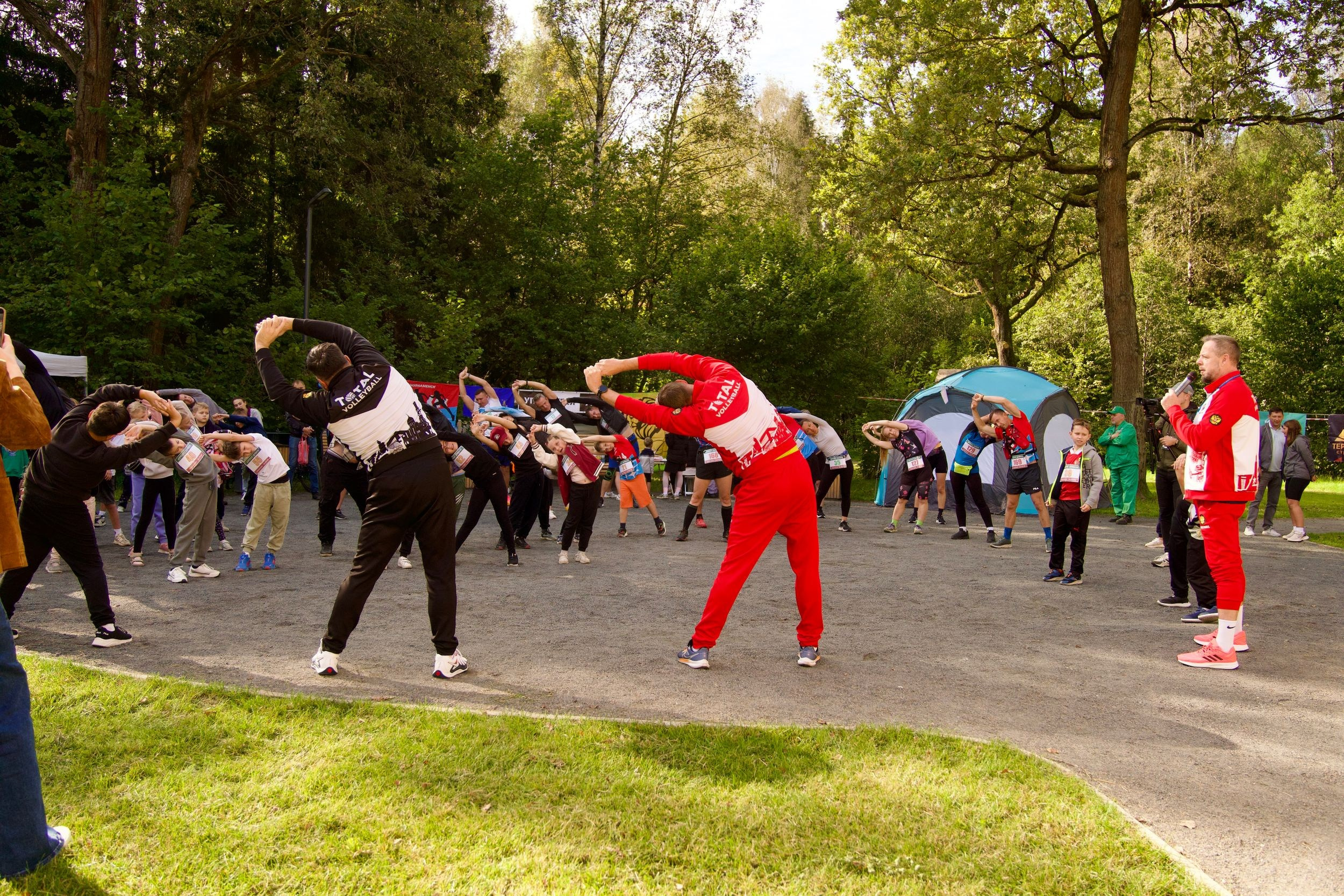 Забег в парке «Дубки». Кафе «БЕЛКА НАШЕПТАЛА». Ну оооочень концептуальное кафе