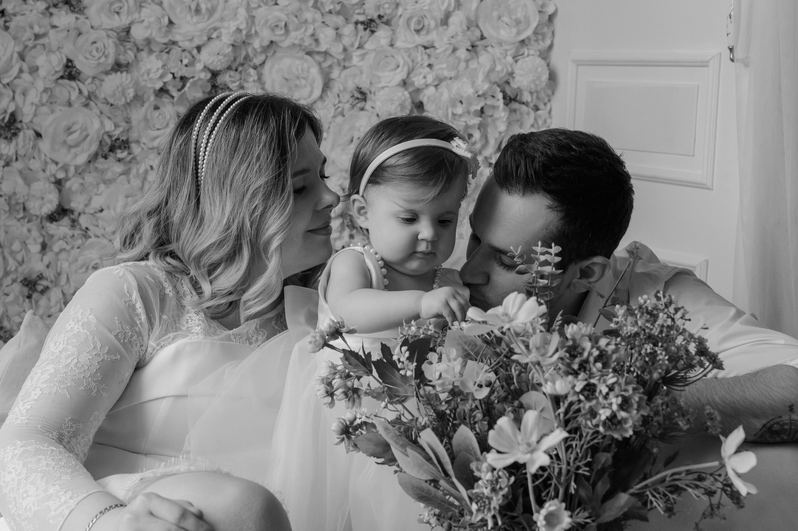 Годовасие малышки Киры в студии. Свадебный фотограф Мария Строгонова