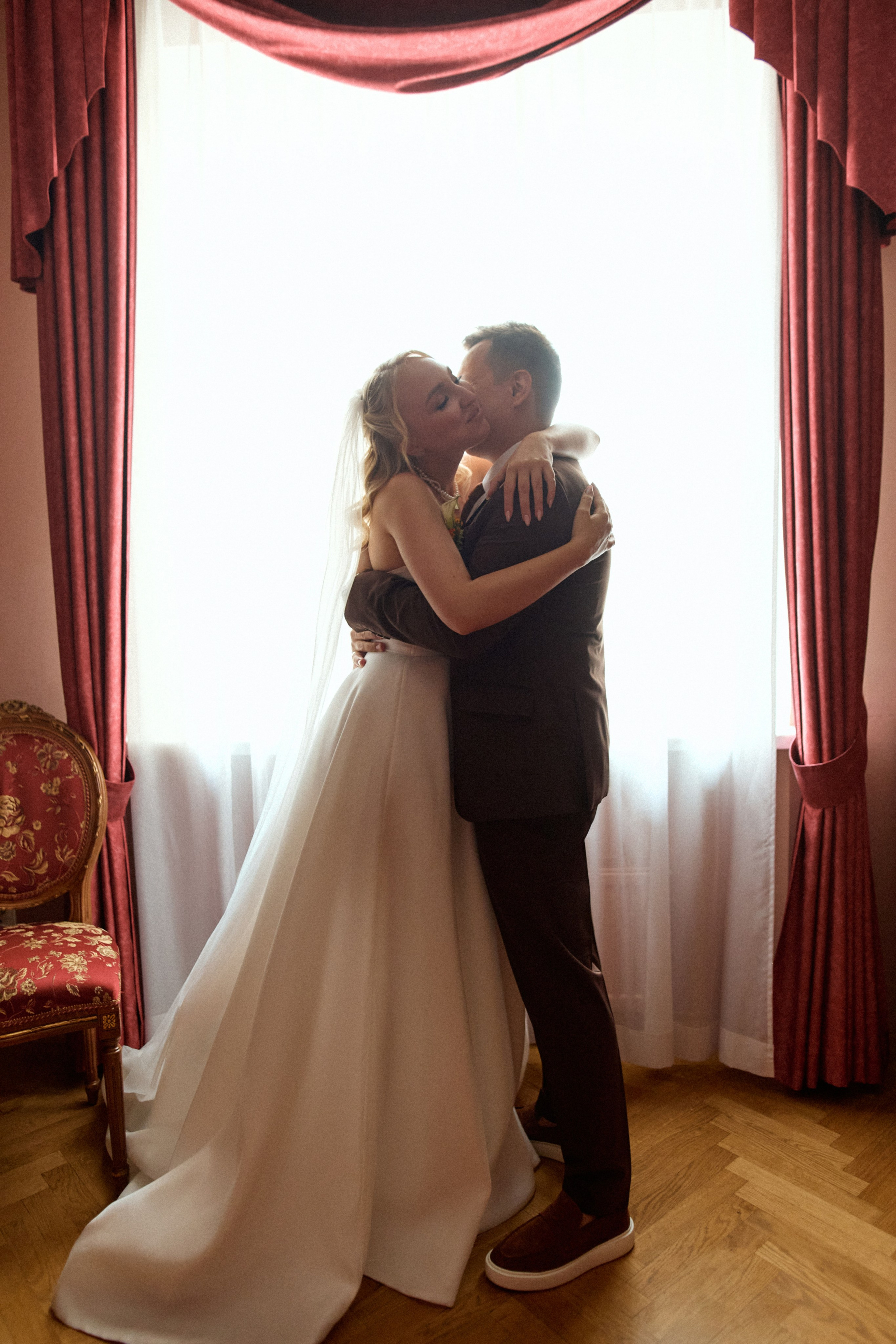 Роман & Арина. Сестры Карабаза. Фотографы и ретушеры в Москве и Санкт-Петербурге