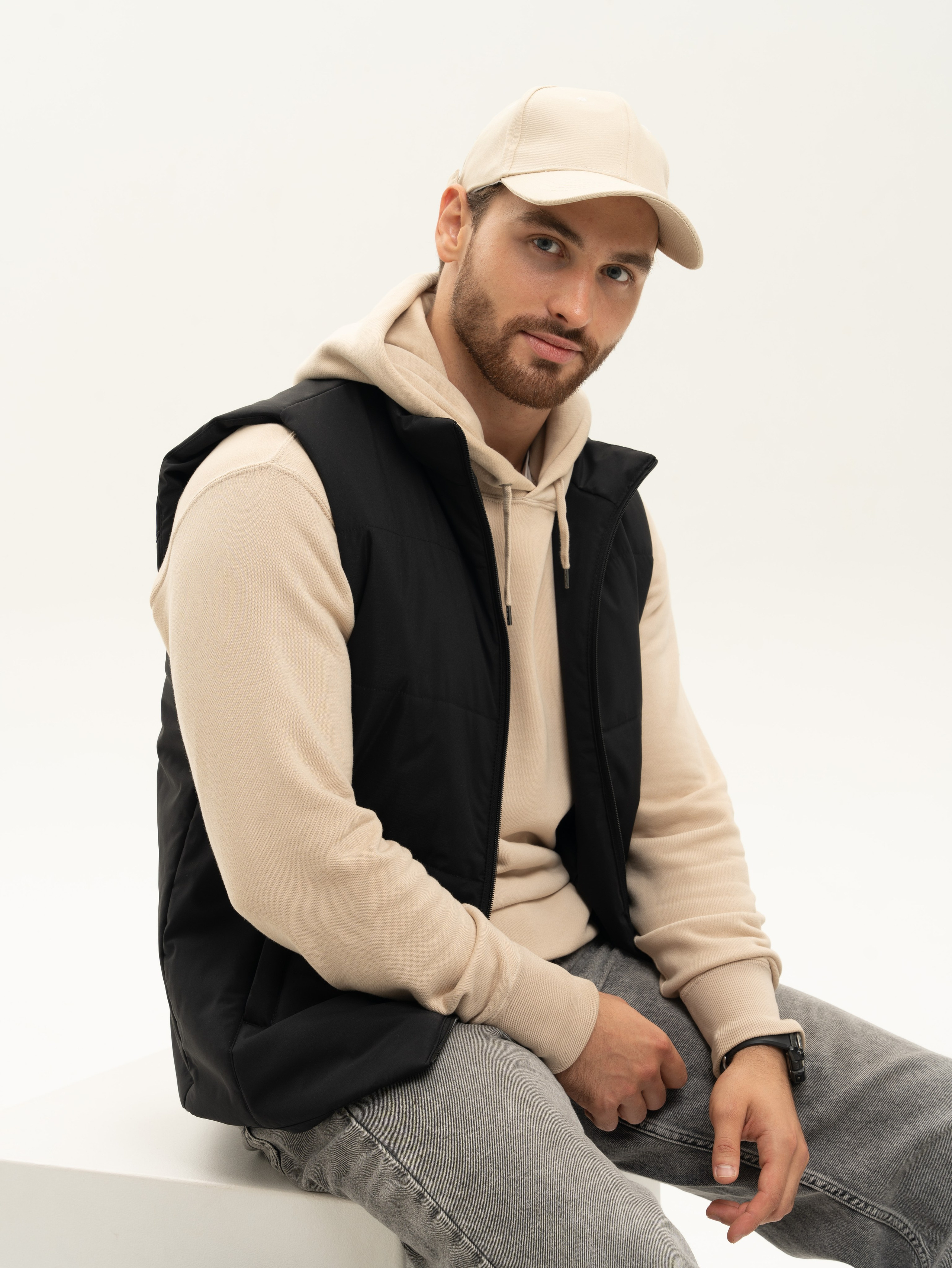 Модели. Индивидуальные, предметные и сборные съемки в Санкт-Петербурге Okhman.studio