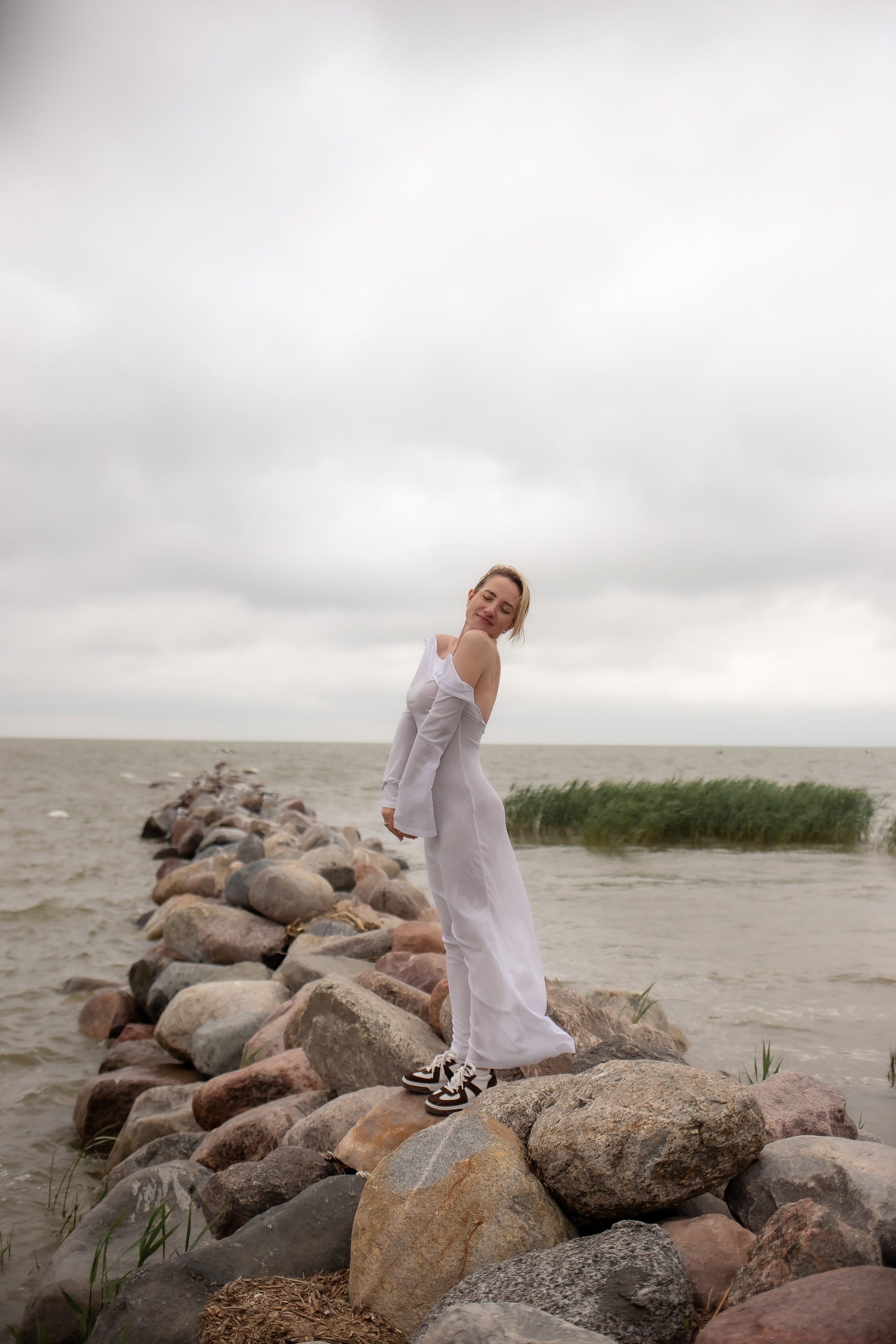 Катя. Маяк в Заливино. Фотограф в Калининграде Решетникова Алина