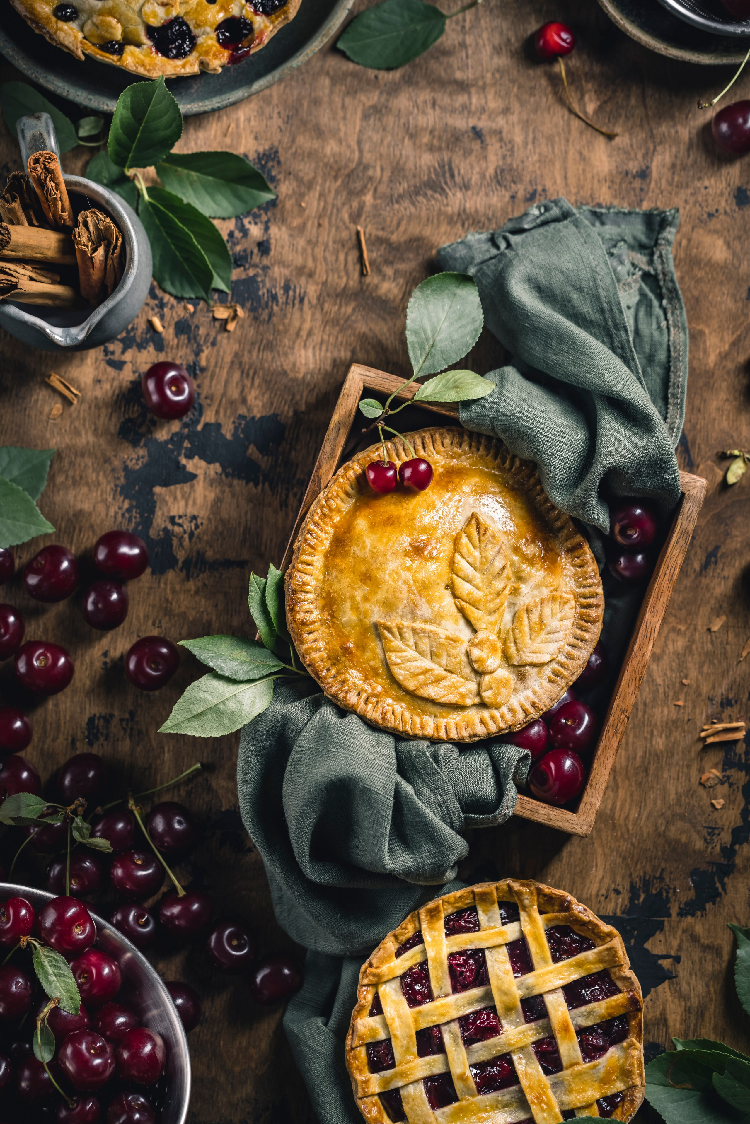 Вишневый пай. Foodie Stories (гастрономические истории) рекламная фуд-фотосъёмка, Москва