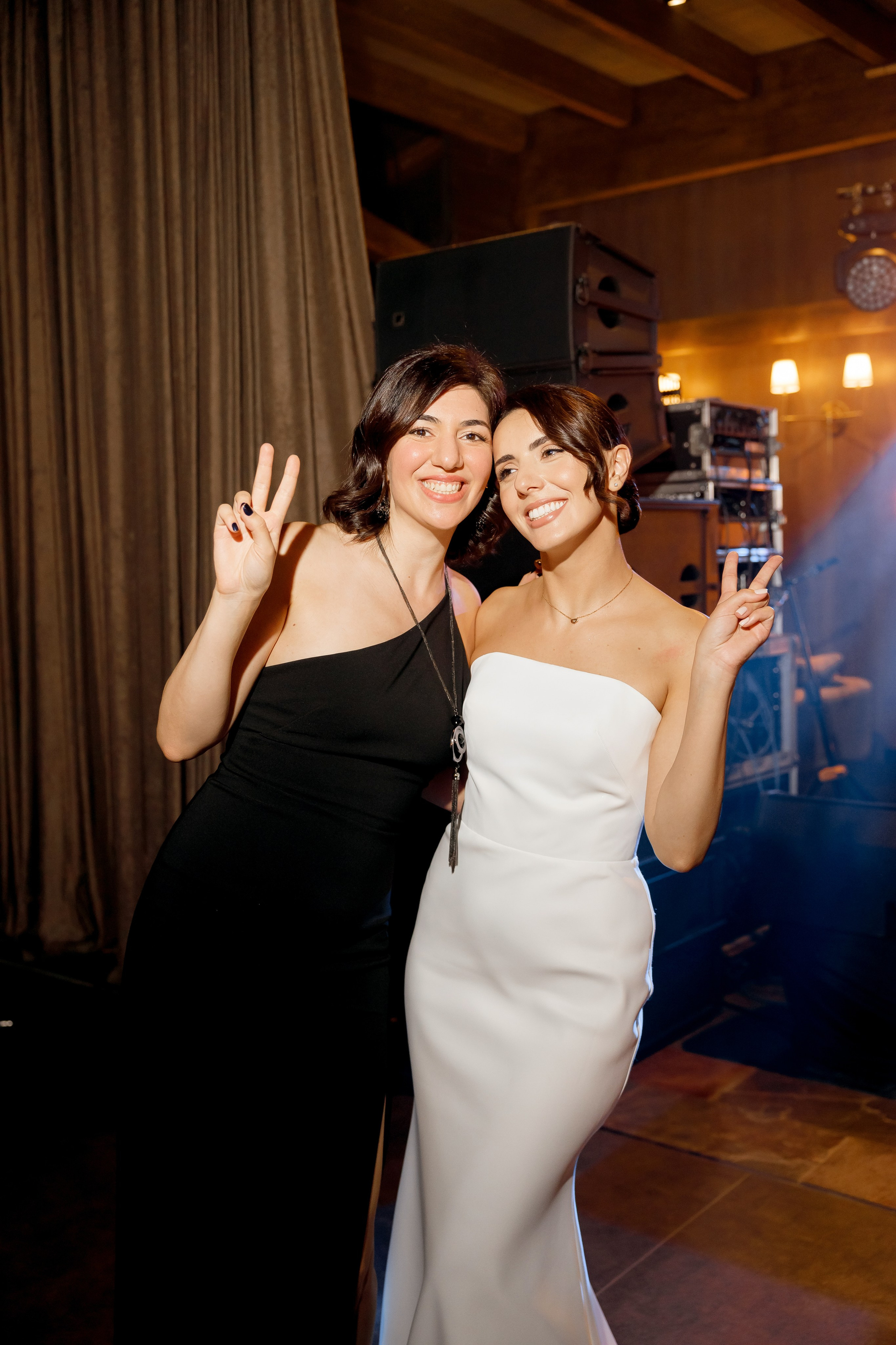 Серия со свадьбы  в загородном отеле Pineriver. Свадебный фотограф в Москве и Санкт-Петербурге Денис Ходюков