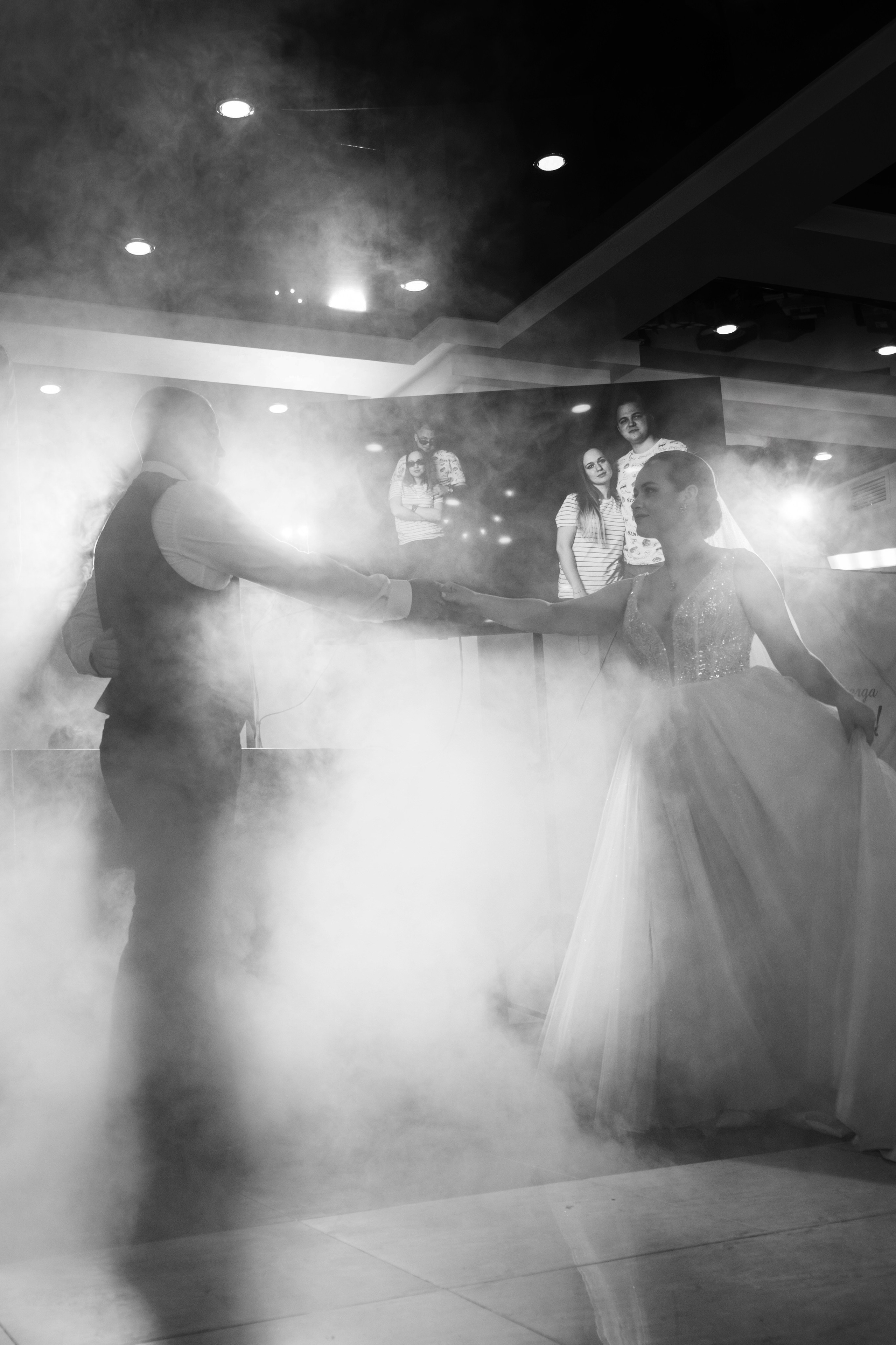 Свадебная фотосессия - выездная регистрация и банкет. Крым. Свадебный фотограф и видеограф в Крыму! Ваш день будет незабываемым!