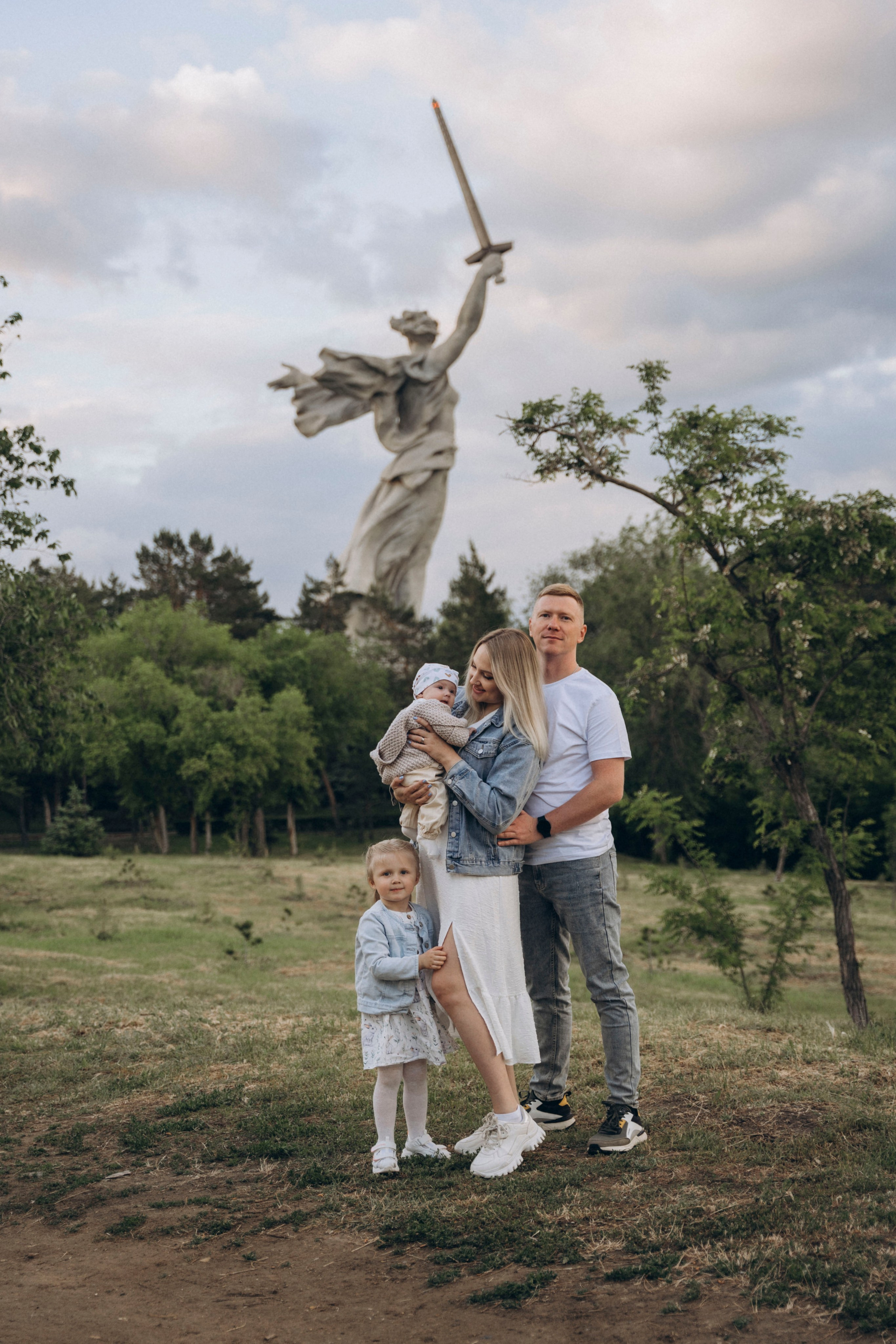 На улице. Фотограф Волгоград Ксения Устинова