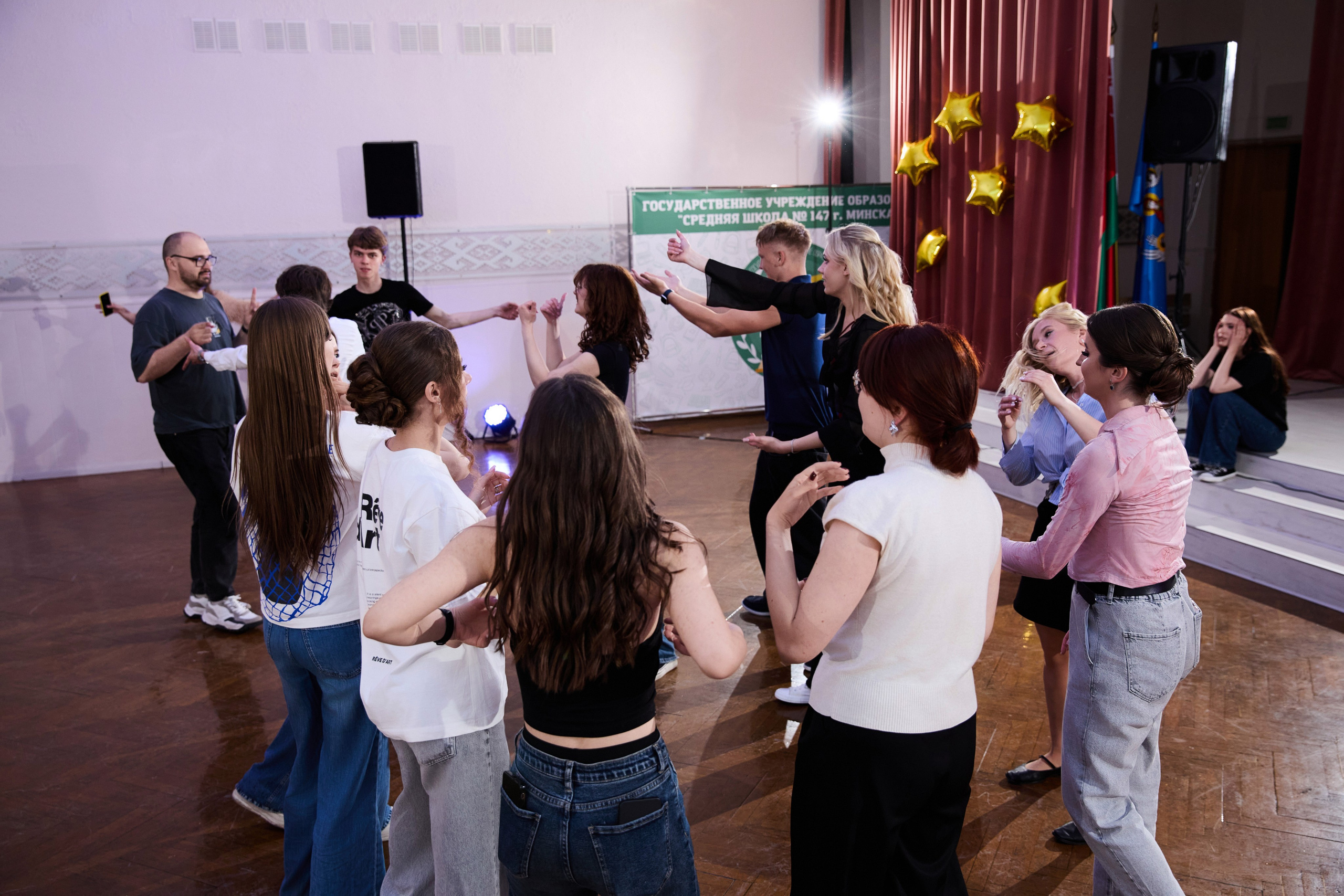 Выпускной 11 класс. Свадебная, репортажная фотосъемка и видеосъемка в Минске. Илья и Юлия Ширмановы. Фотограф | Видеограф | Минск