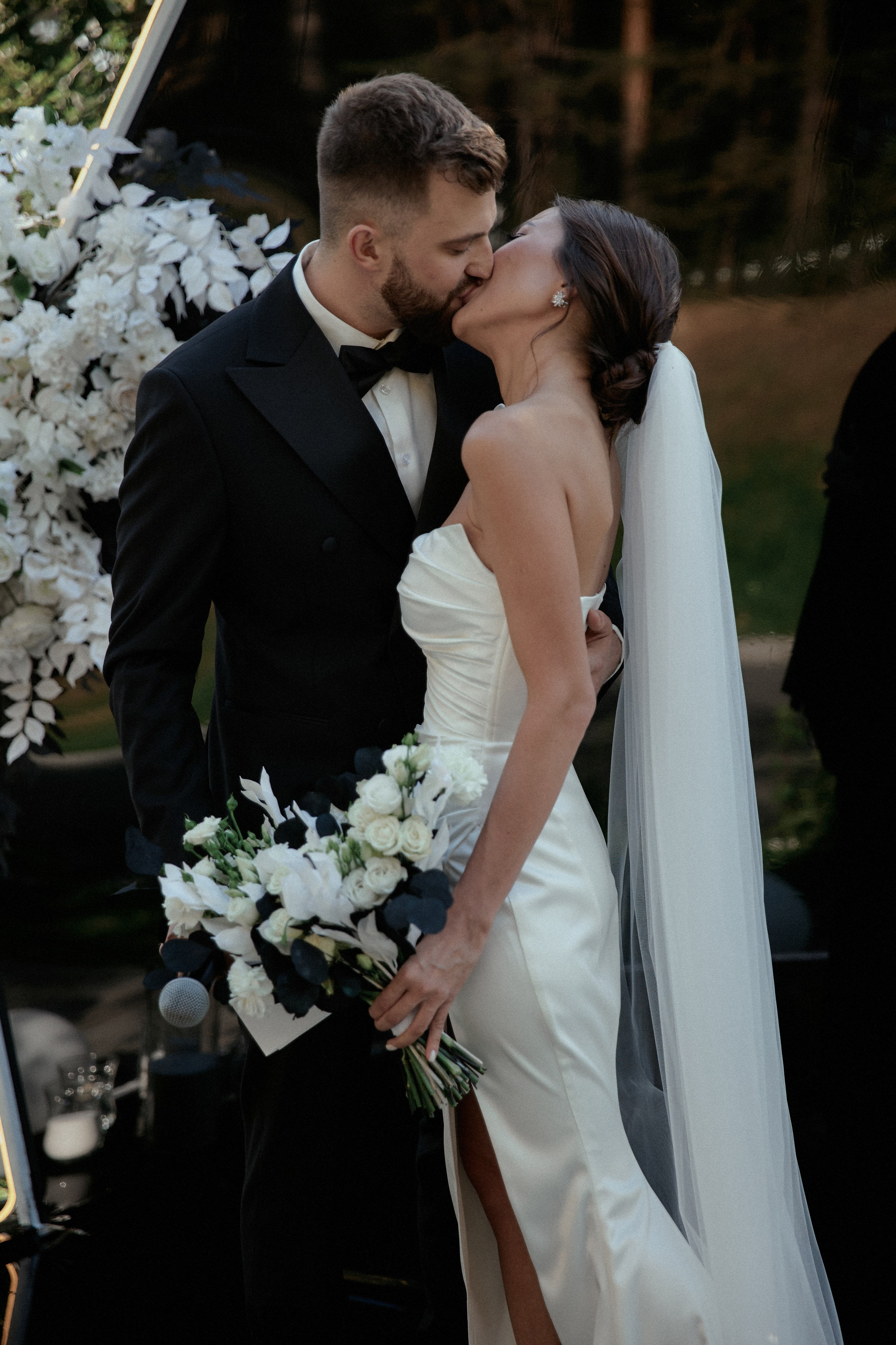 TOTAL BLACK. Дмитрий Мазуркевич: Профессиональный Репортажный Фотограф