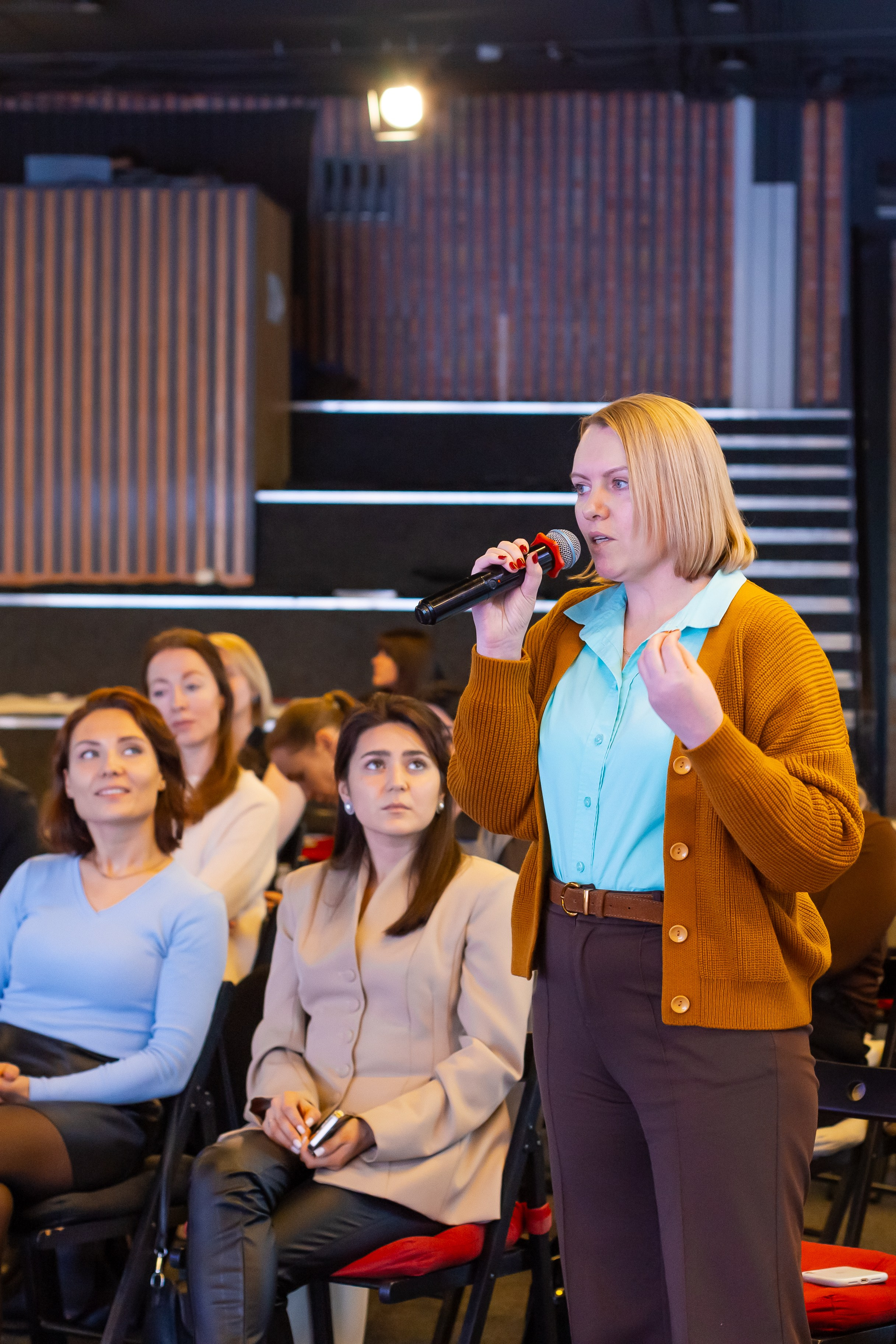 Конференция «Кадровый потенциал региона». Ирина Квасова | Фотограф в стиле VOGUE | Тюмень