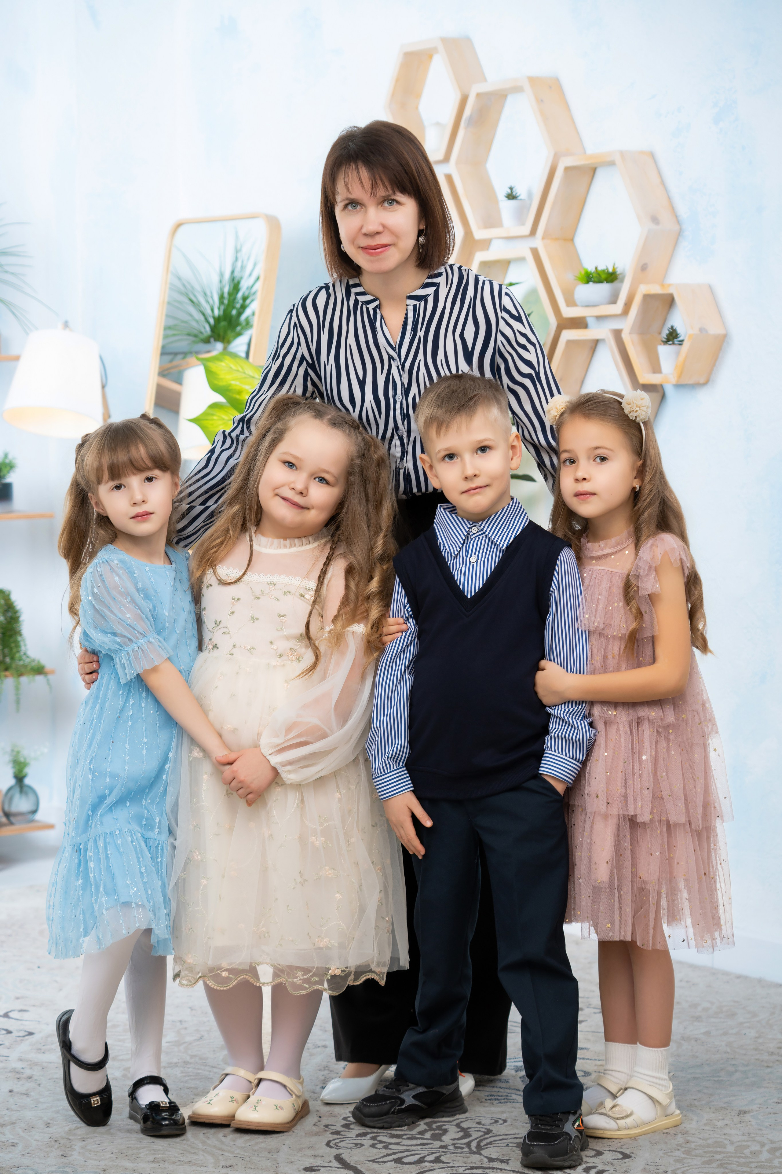 Студийные фотографии. Выпускные альбомы от Мамаевых, город Киров