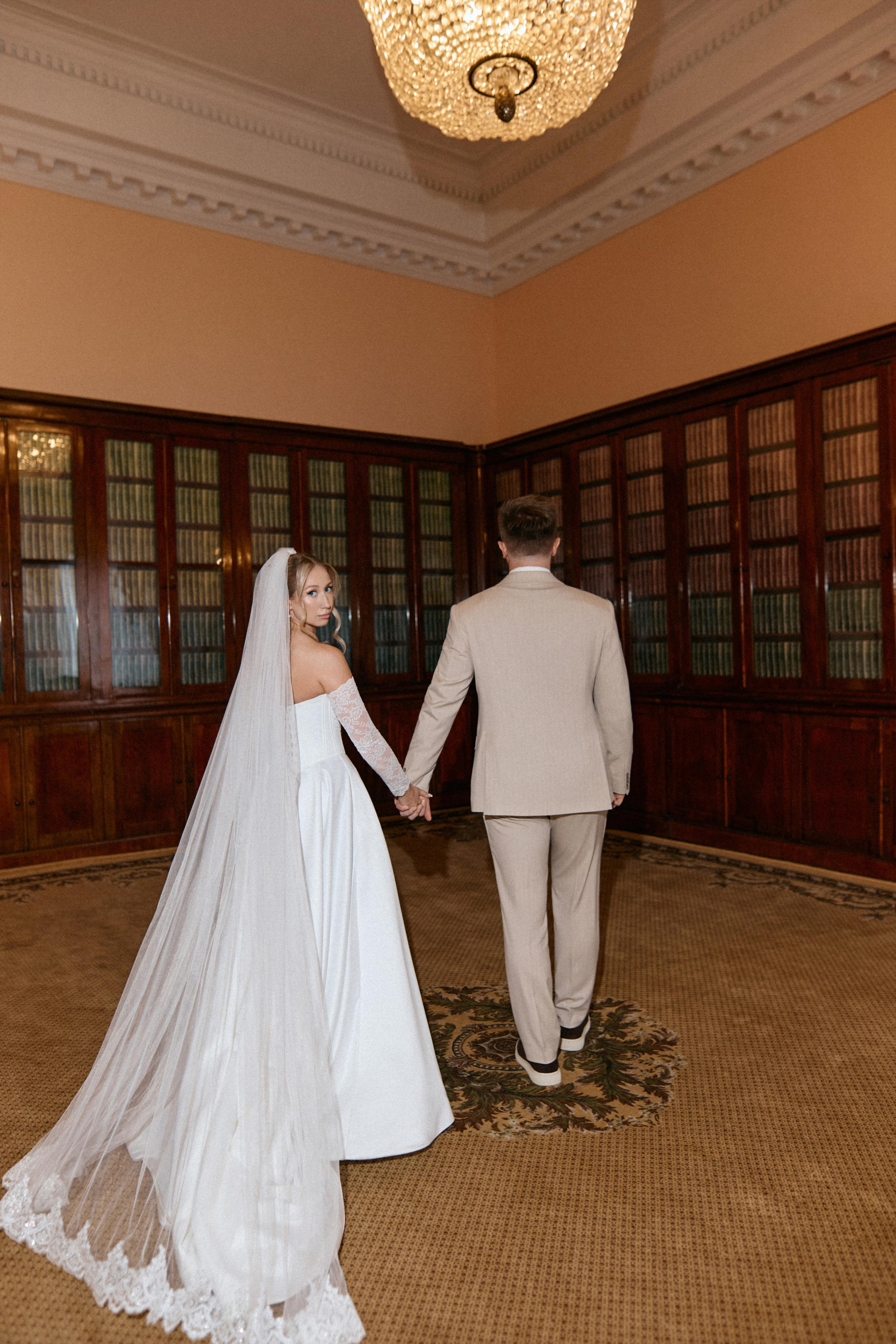 Артем & Юлия. Сестры Карабаза. Фотографы и ретушеры в Москве и Санкт-Петербурге