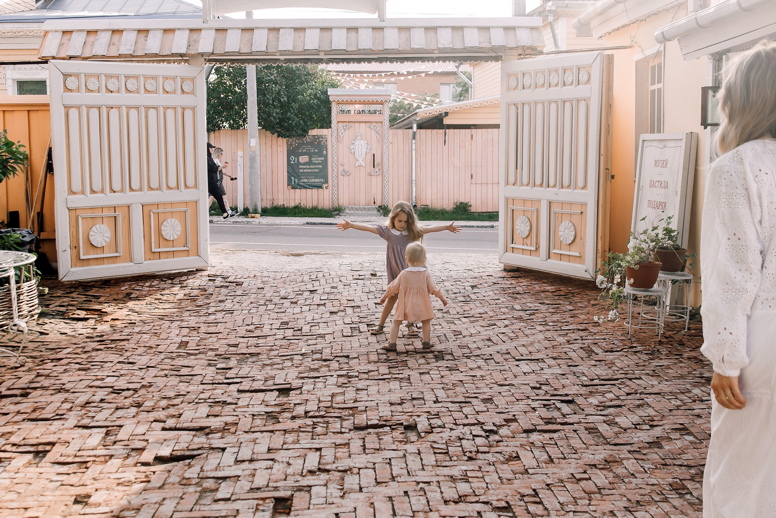 Лена, Лиза. Мия. Любовь Чуляева — свадебный фотограф в Москве и Европе