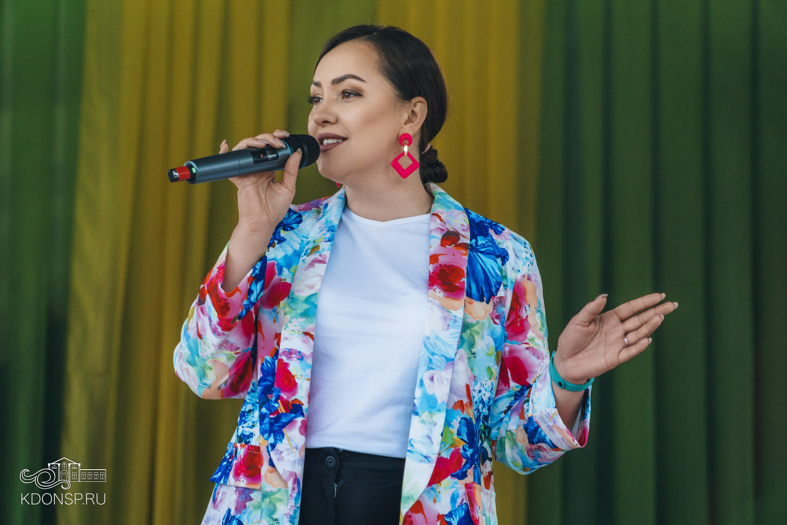 День семьи, любви и верности. Новотитаровский Дом культуры