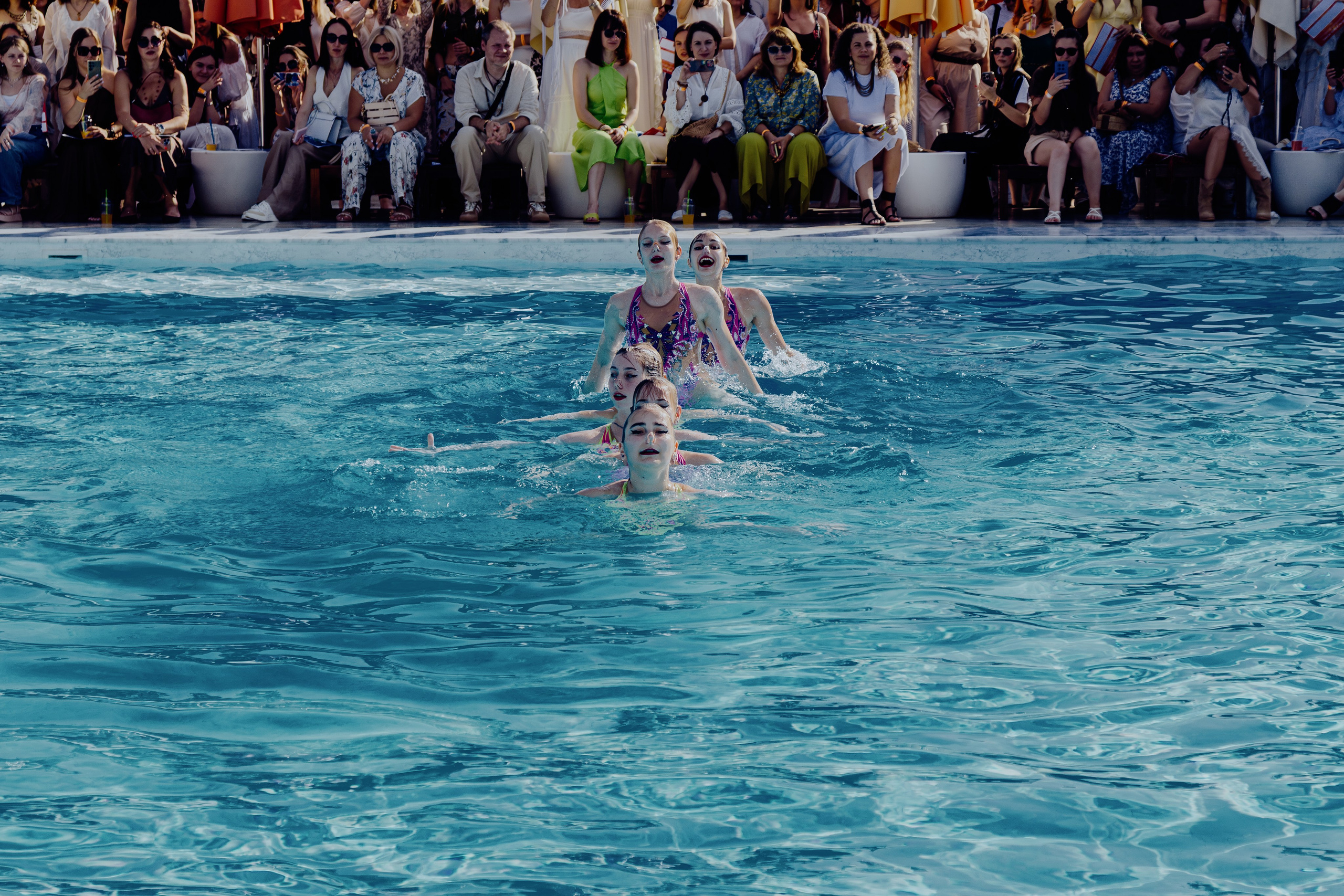 Репортажная съёмка корпоратива компании Феникс. Портретный фотограф в Ростове-на-Дону Антон Казарин