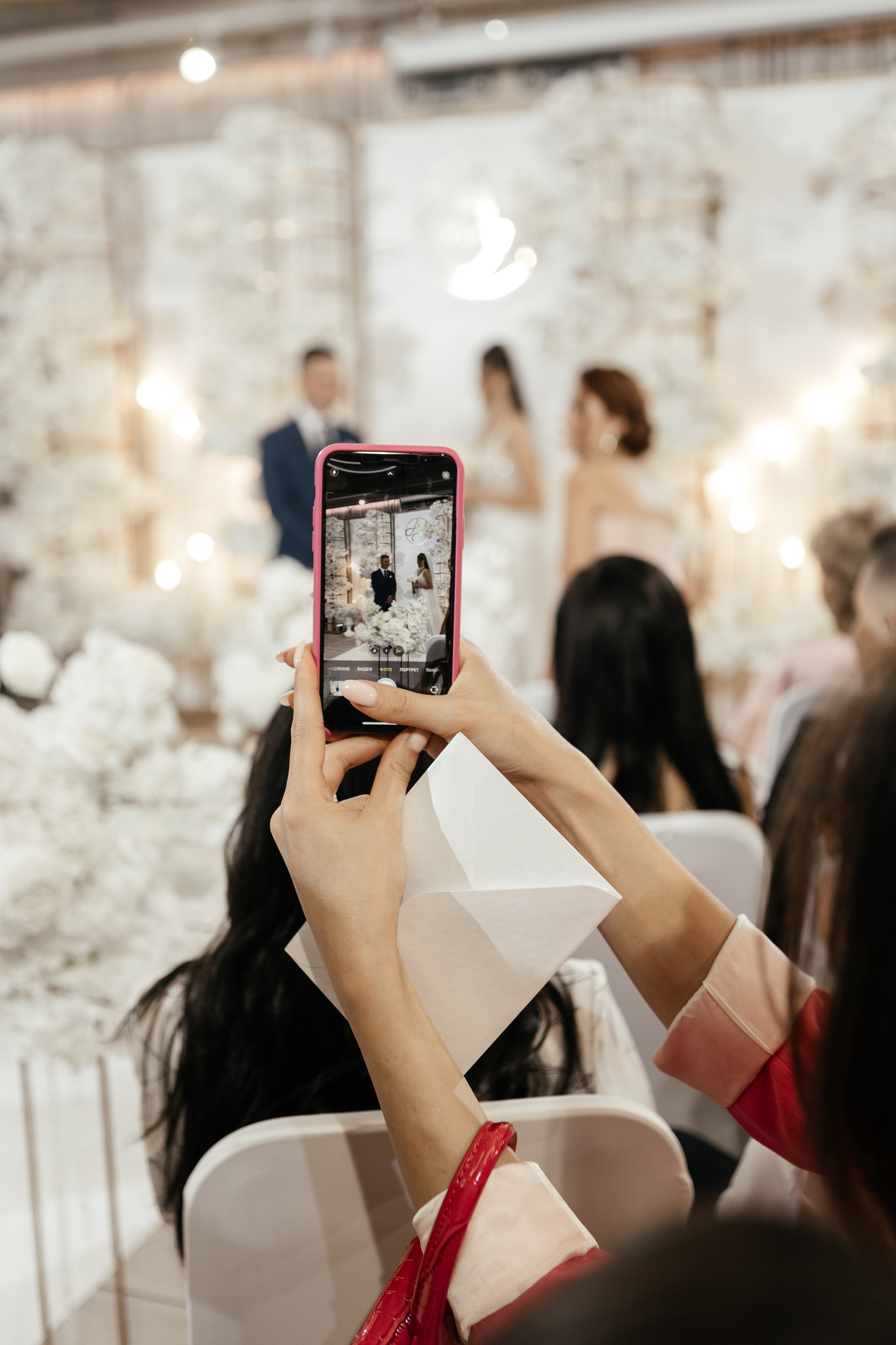 Свадебный фотограф Уфа — Руслан ГабдлисламовЖивые эмоции, красивые кадры, воспоминания на всю жизнь.Работаю по всей Республике Башкортоста. Свадебный фотограф Уфа Руслан Габдлисламов