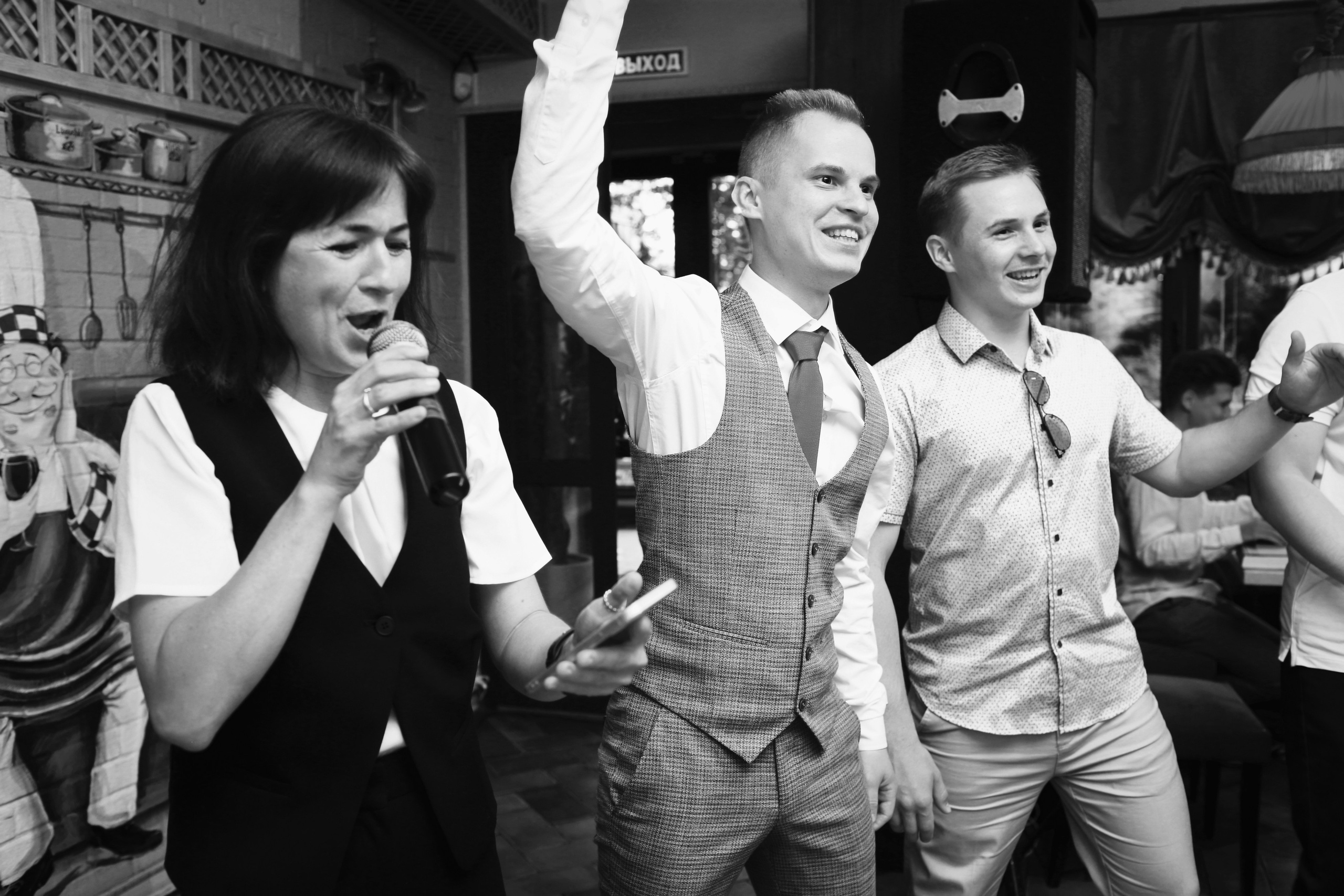 Съемка пары в отеле, на природе, в городе. Свадебный и репортажный фотограф в Ярославле и Санкт-Петербурге Роман Микрюков